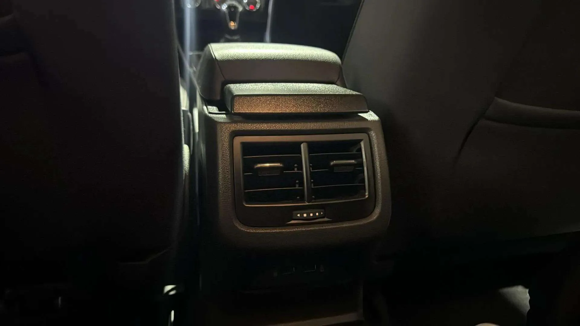 SEAT León 1.4 TSI FR - foto 24