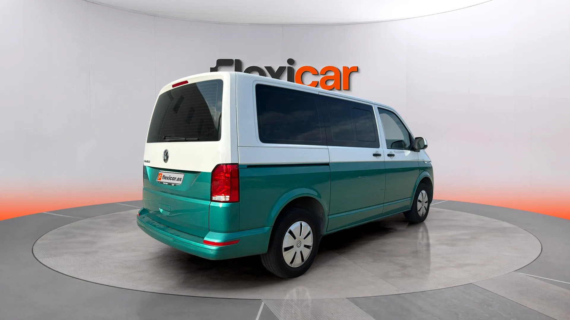 Volkswagen Caravelle Premium Corta 2.0 TDI BMT DSG - foto 3