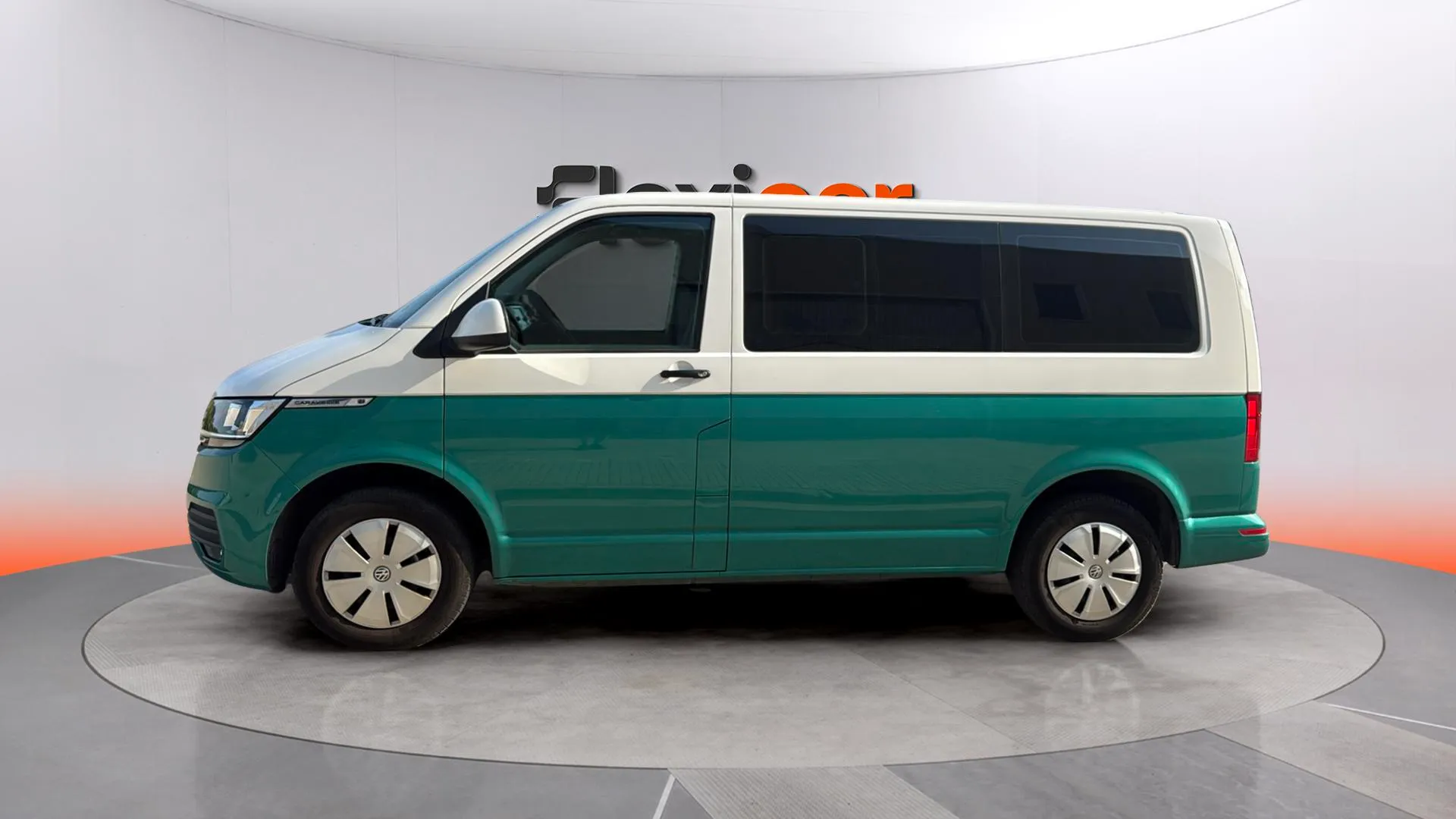 Volkswagen Caravelle Premium Corta 2.0 TDI BMT DSG - foto 6