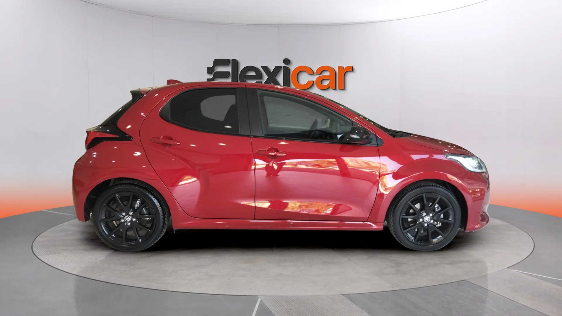 Toyota Yaris 1.5 120H Style Plus - foto 3
