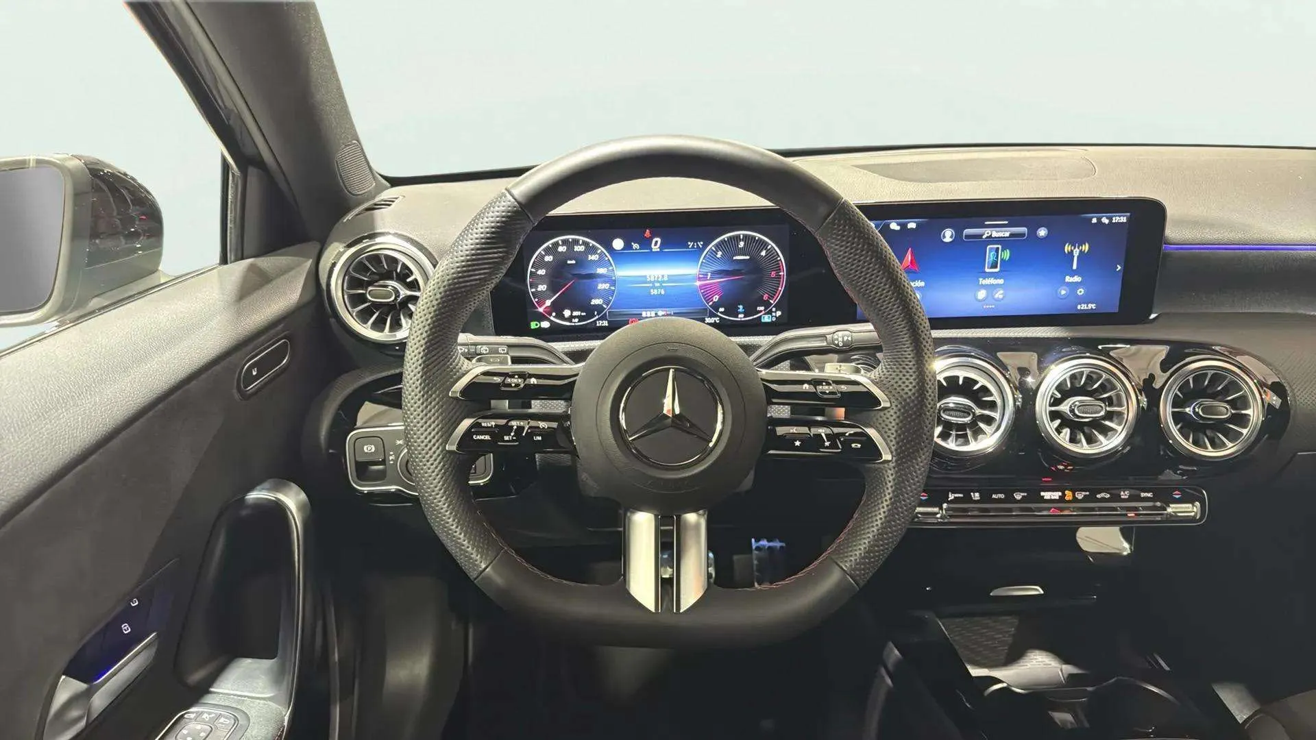 Mercedes-Benz Clase A A 200 d - foto 11