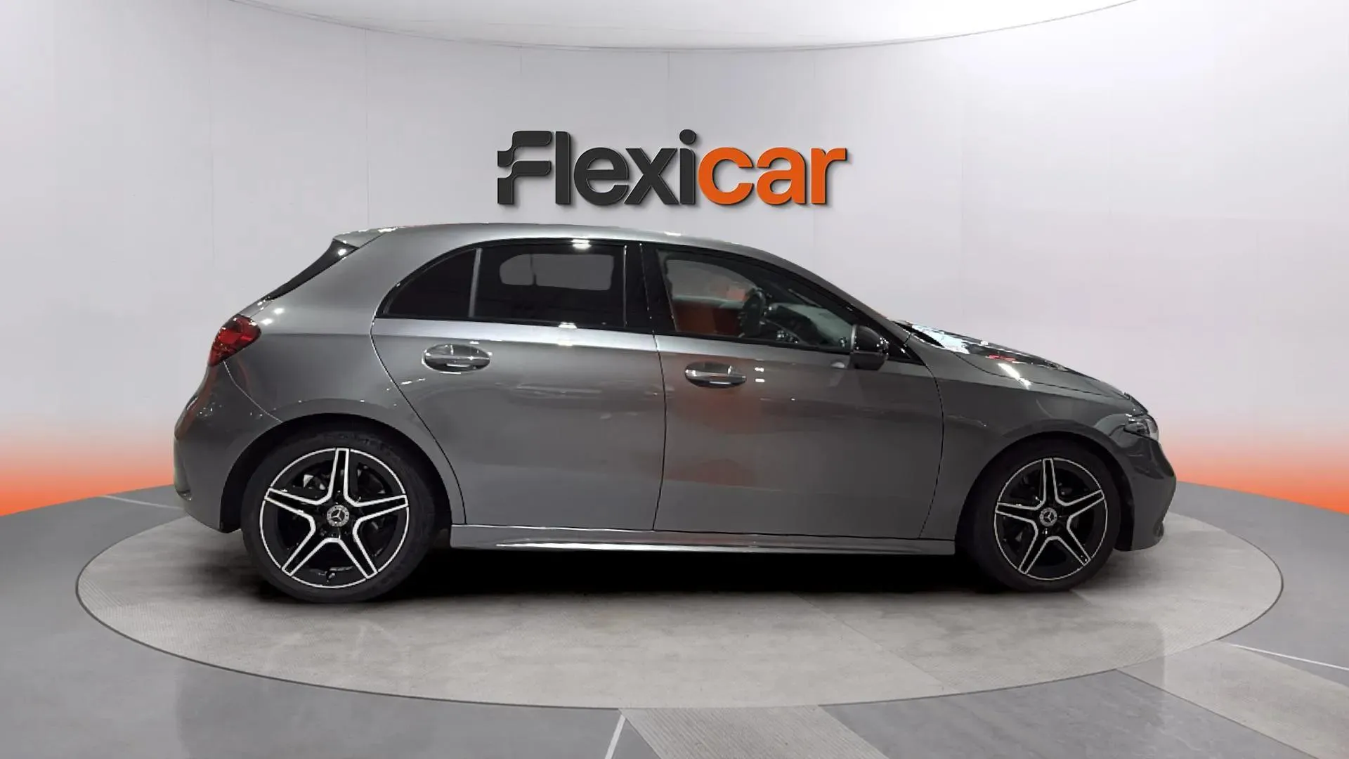 Mercedes-Benz Clase A A 200 d - foto 8