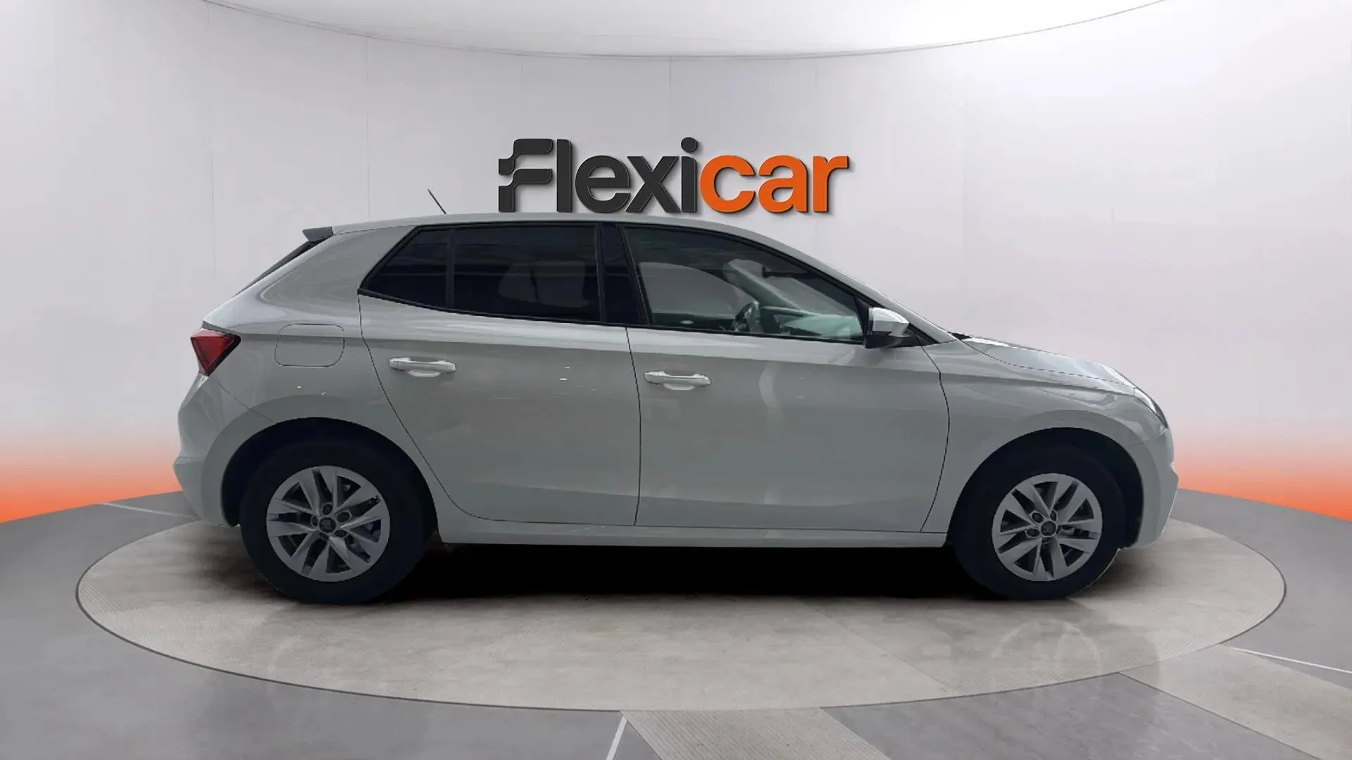 Škoda Fabia 1.0 TSI Go - foto 7