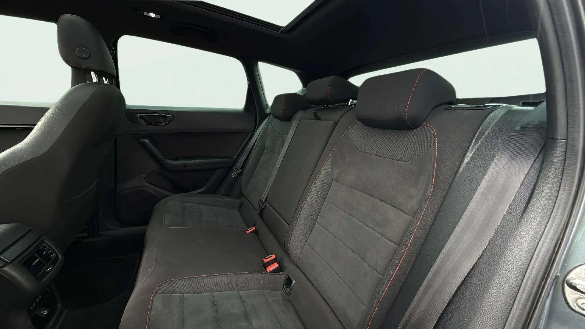 SEAT Ateca 1.5 TSI DSG FR Edition - foto 25