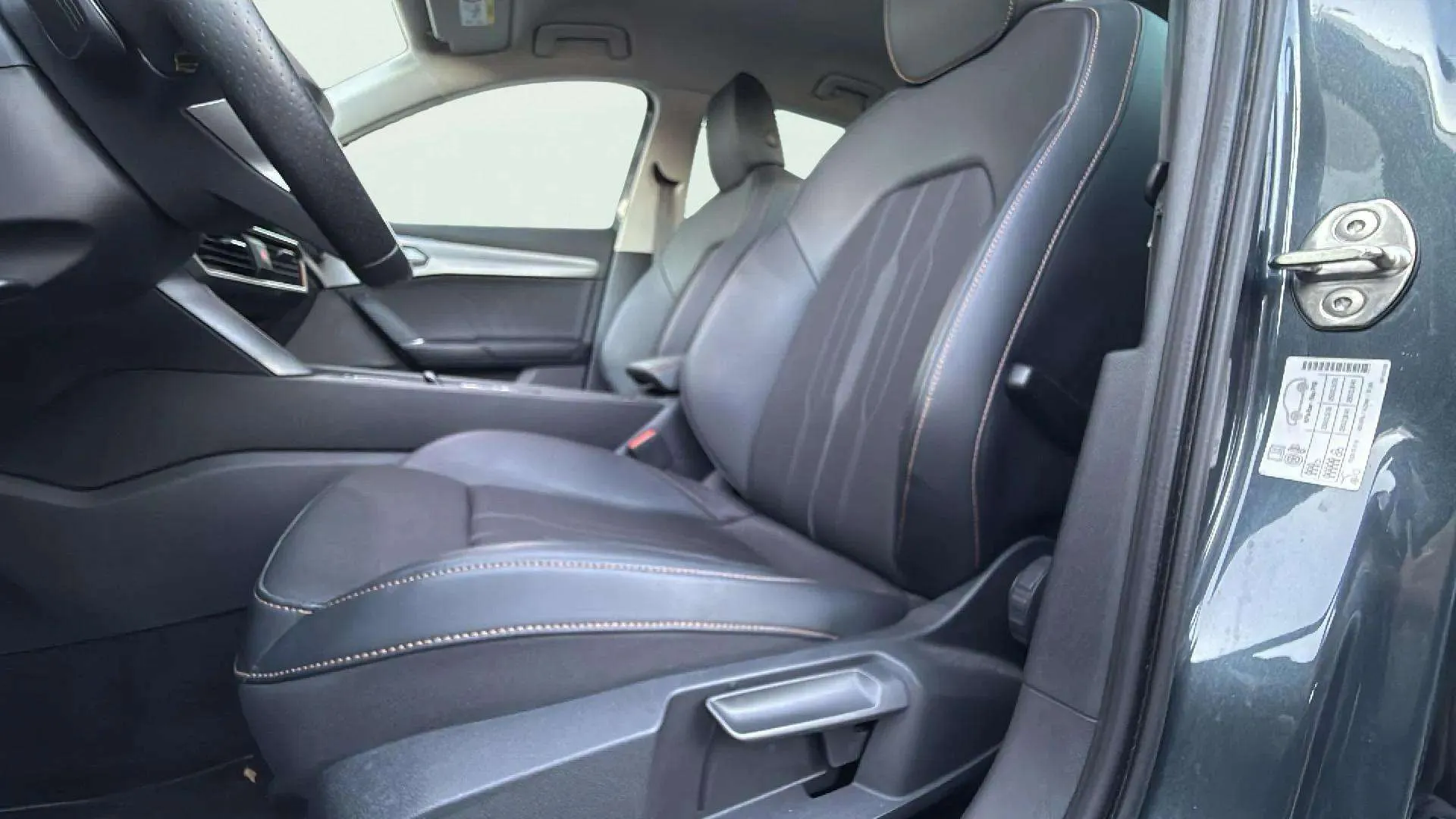 Cupra Formentor 1.5 TSI DSG - foto 14