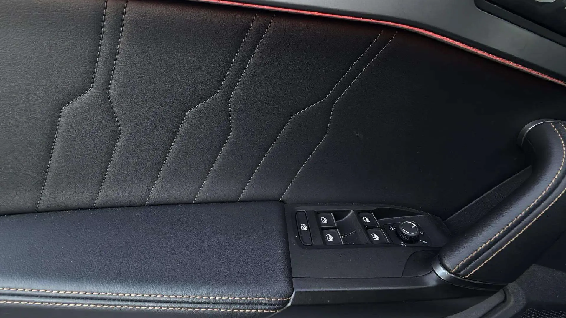 Cupra Formentor 1.5 TSI DSG - foto 17