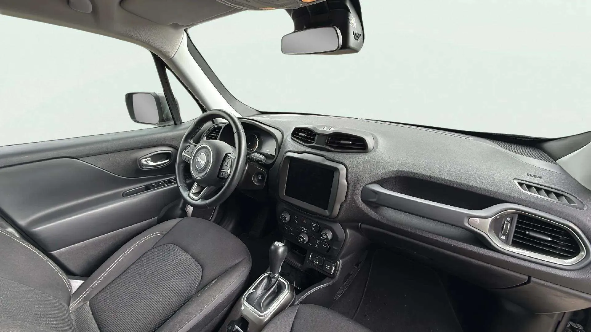 Jeep Renegade 1.3G Limited 4x2 Ddct - foto 12