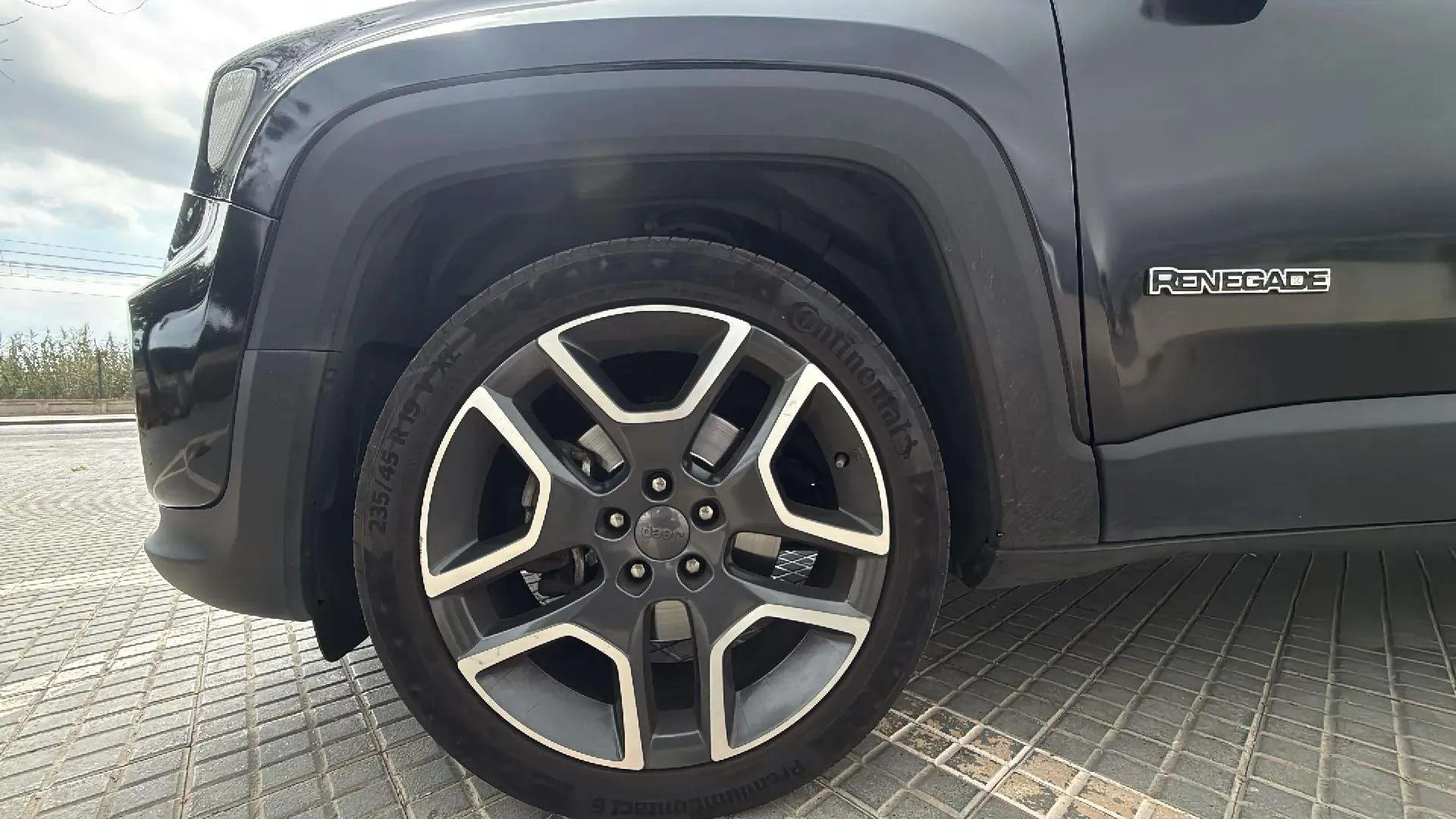 Jeep Renegade 1.3G Limited 4x2 Ddct - foto 18