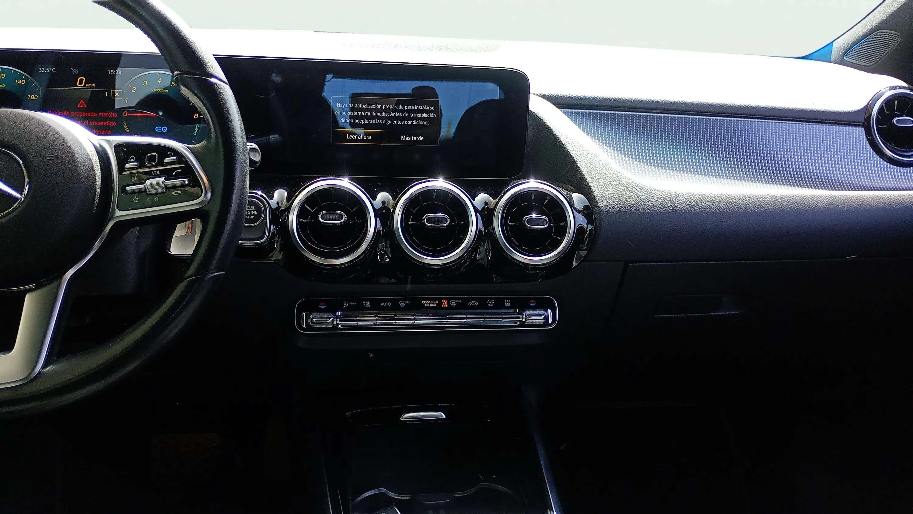 Mercedes-Benz GLA 250 e - foto 10