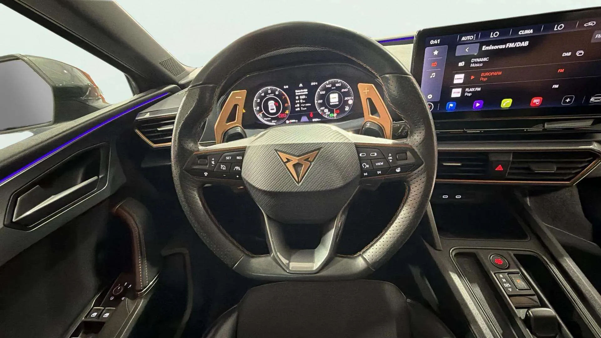 Cupra León 1.5 eTSI DSG - foto 11