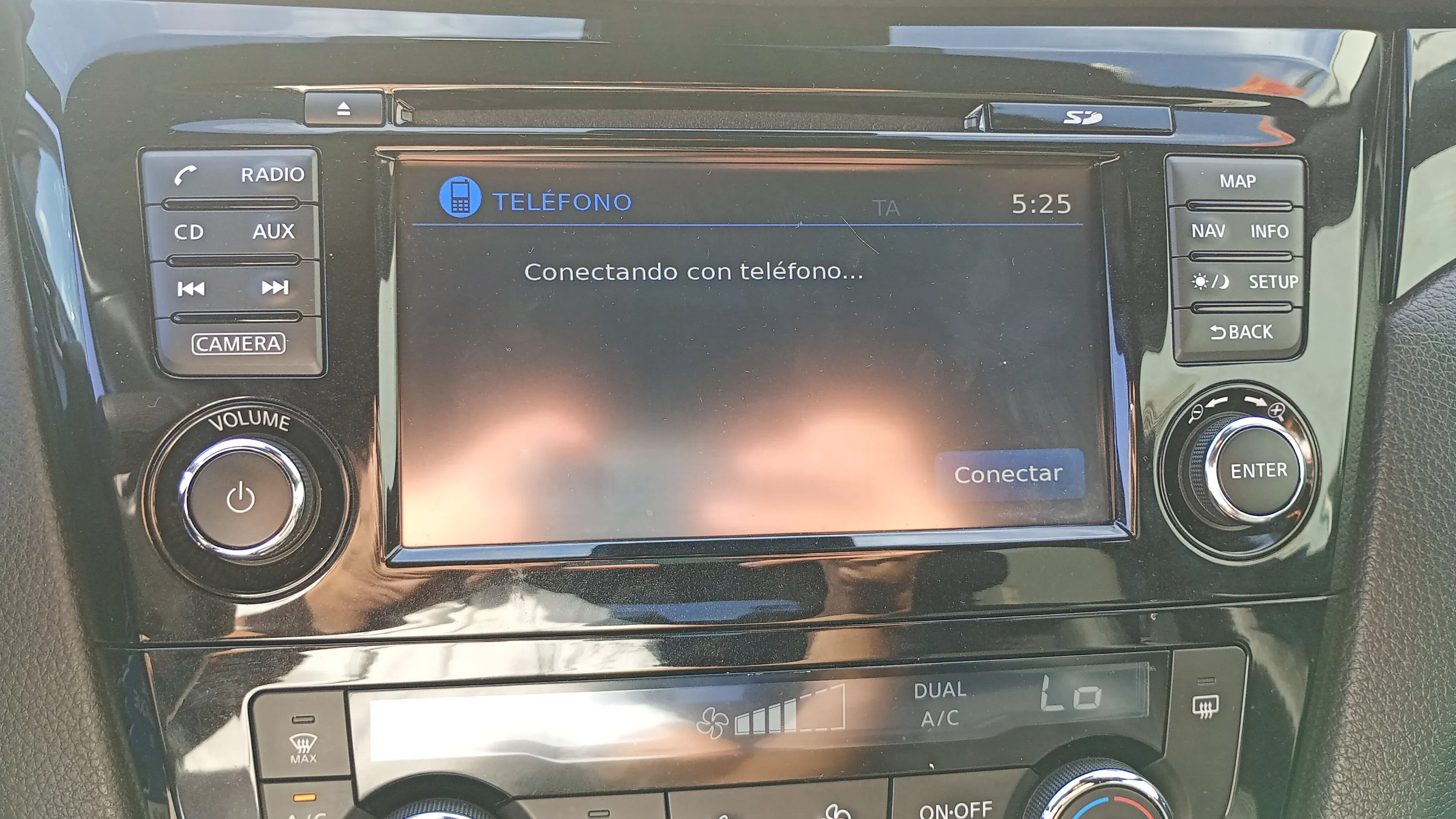 Nissan Qashqai DIG-T Xtronic Tekna - foto 25