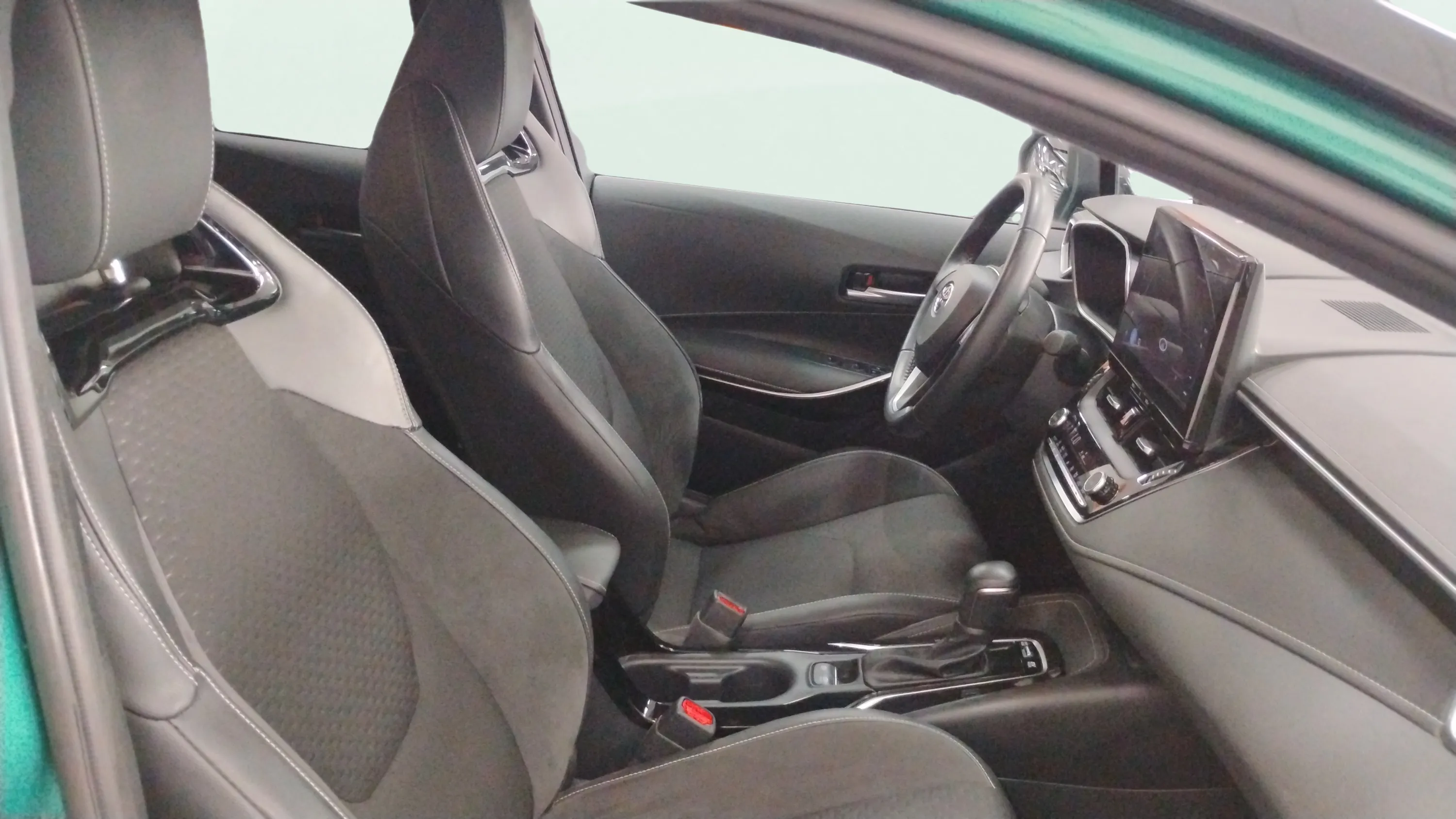 Toyota Corolla 140H Style Edition - foto 25