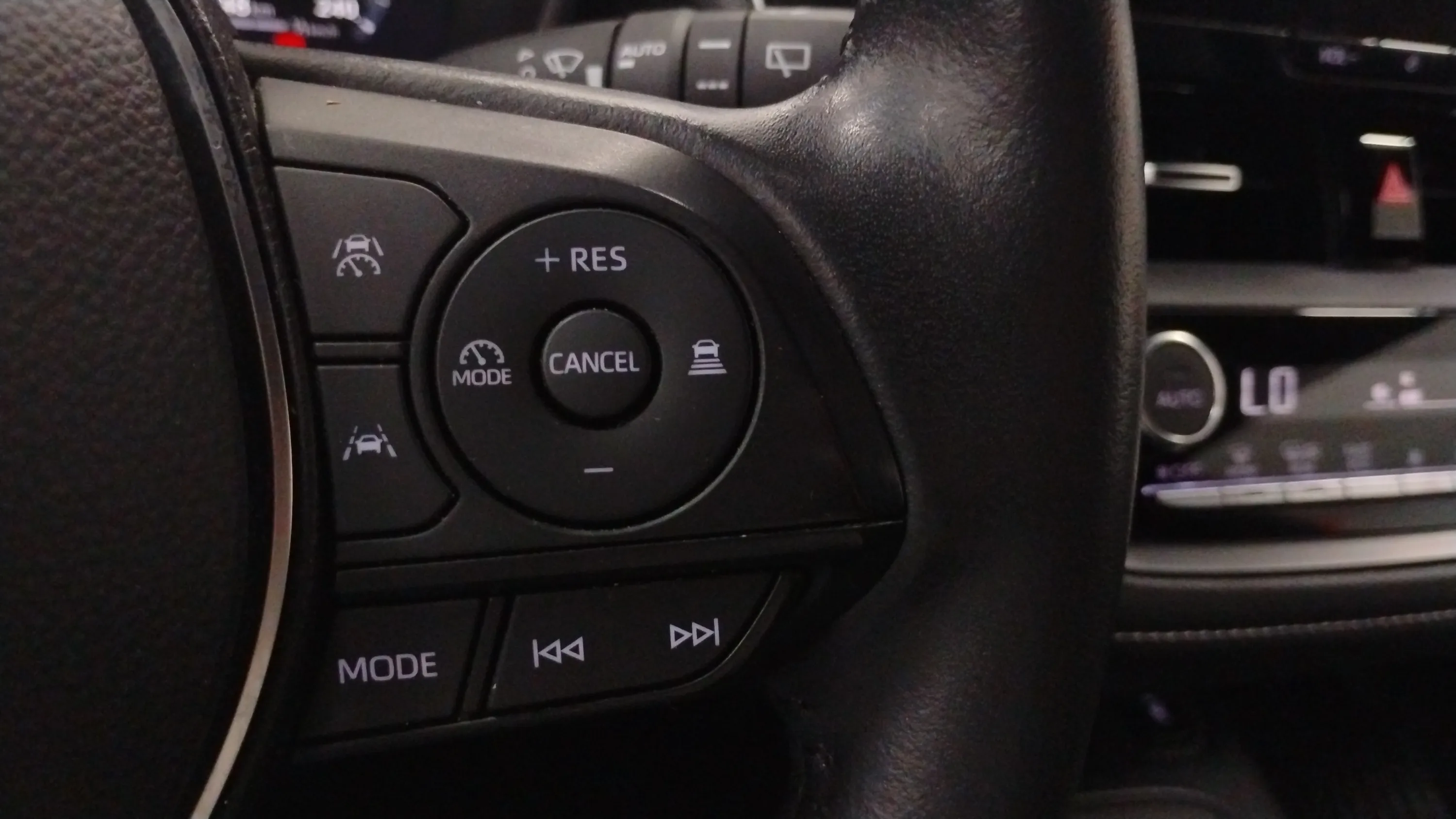 Toyota Corolla 140H Style Edition - foto 15