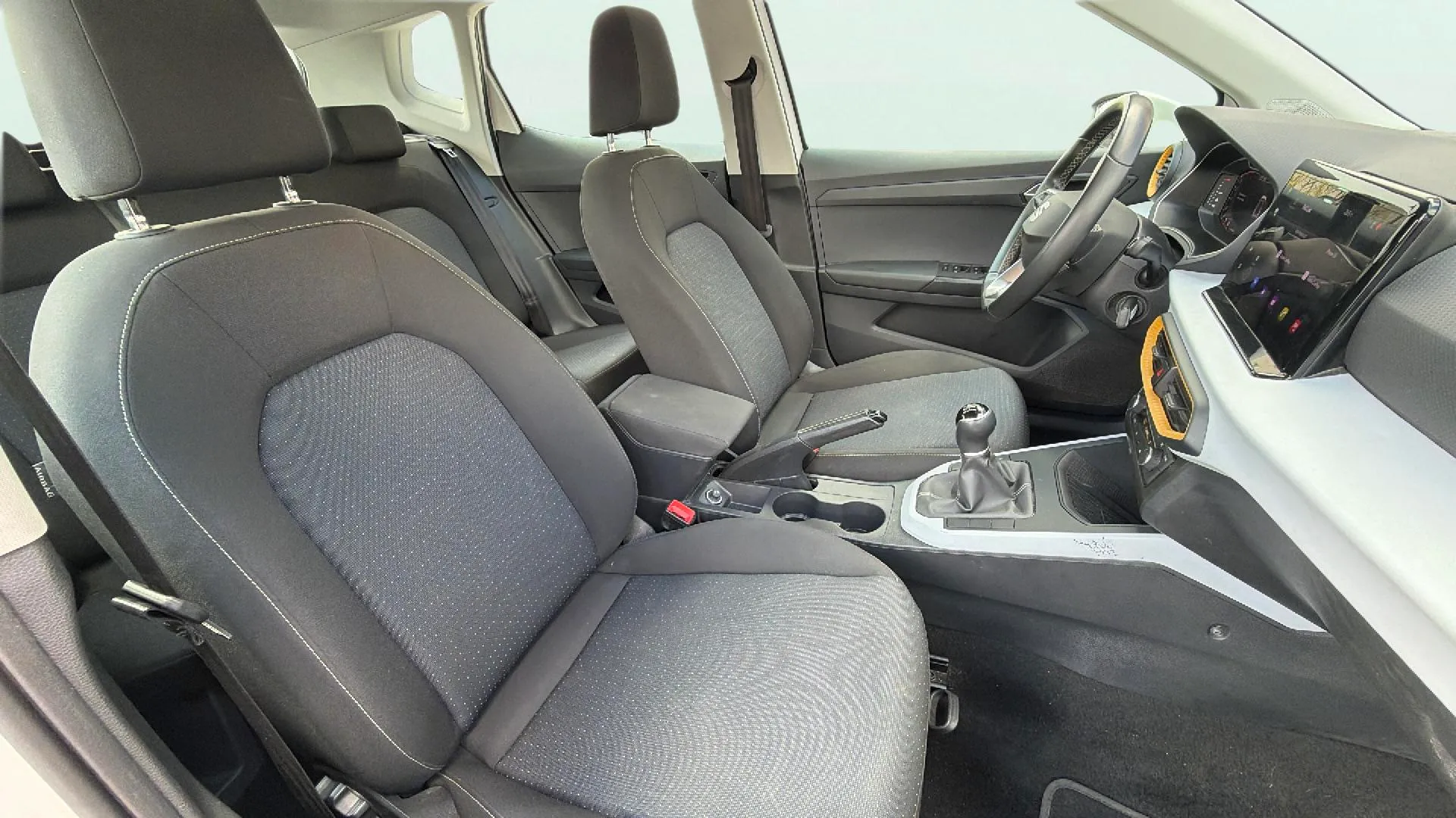 SEAT Arona 1.0 TSI Style Plus - foto 14