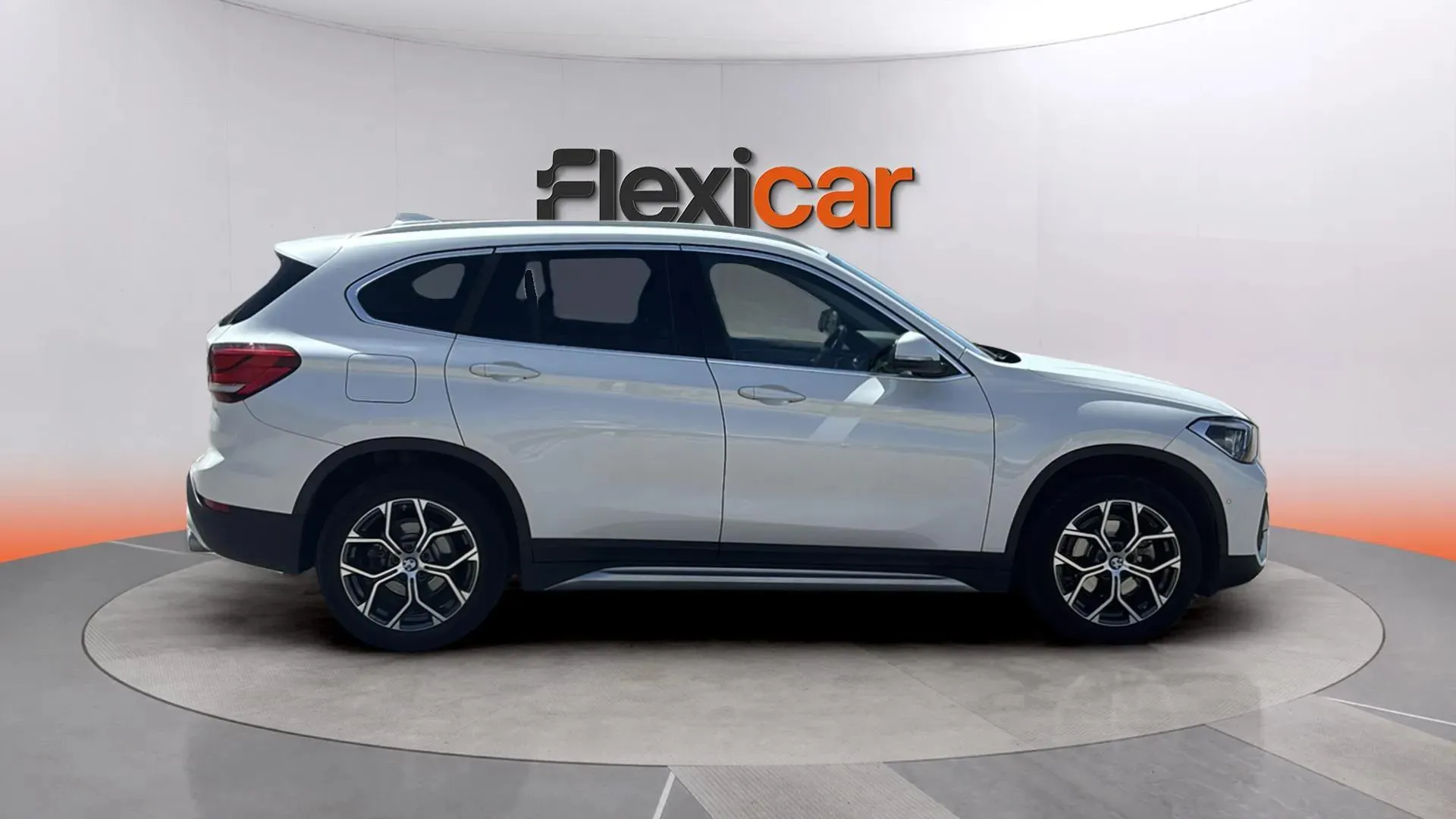 BMW X1 xDrive18d - foto 3