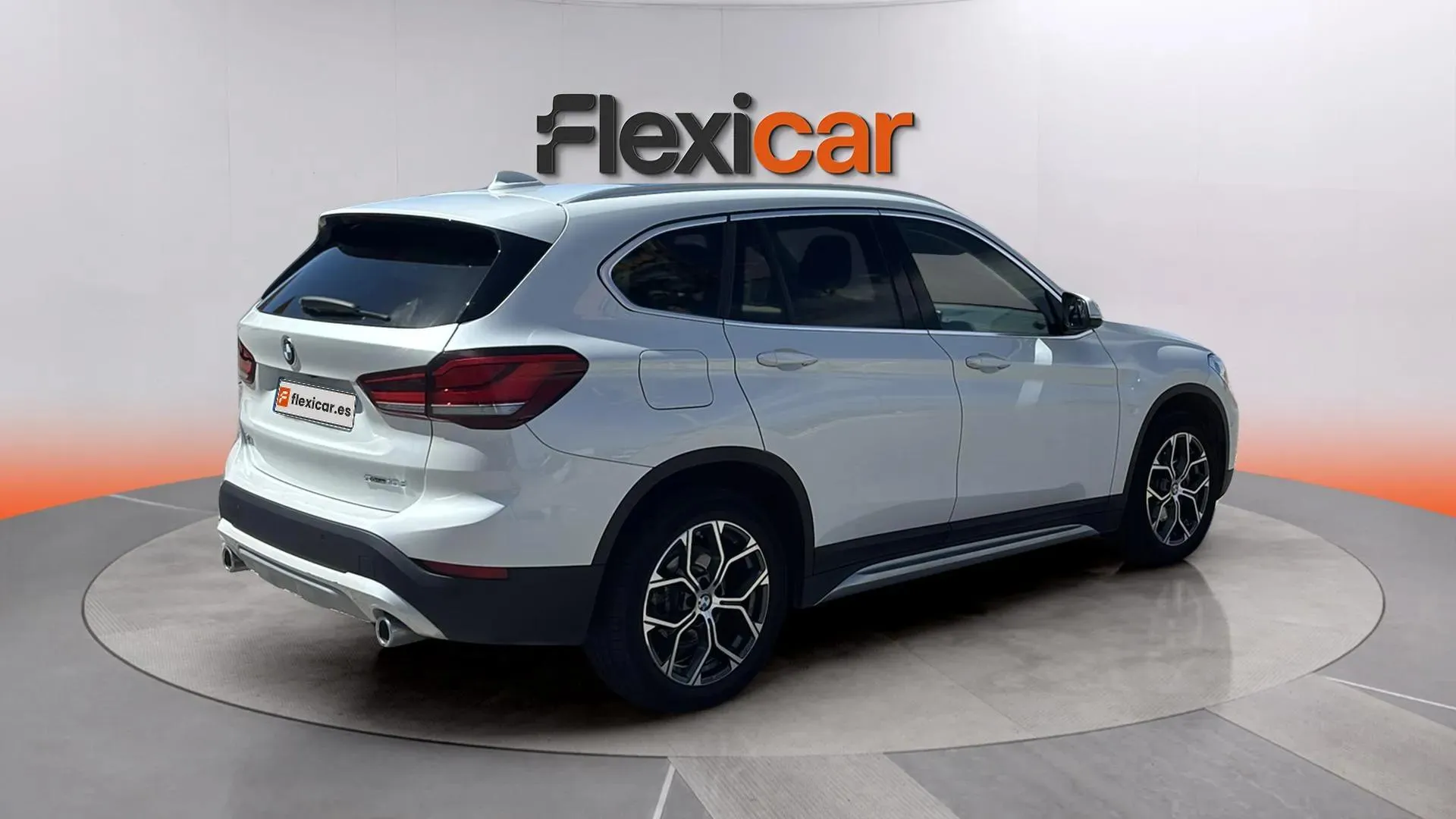 BMW X1 xDrive18d - foto 6