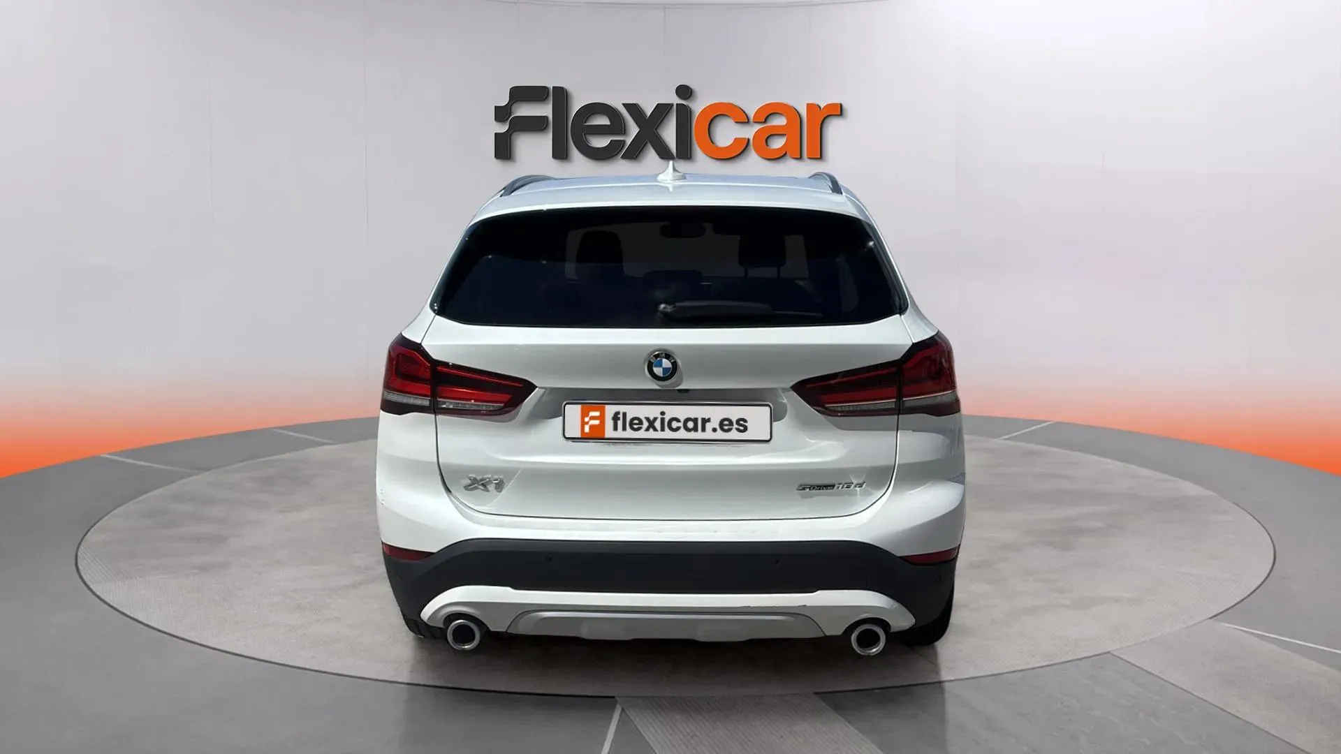 BMW X1 xDrive18d - foto 8
