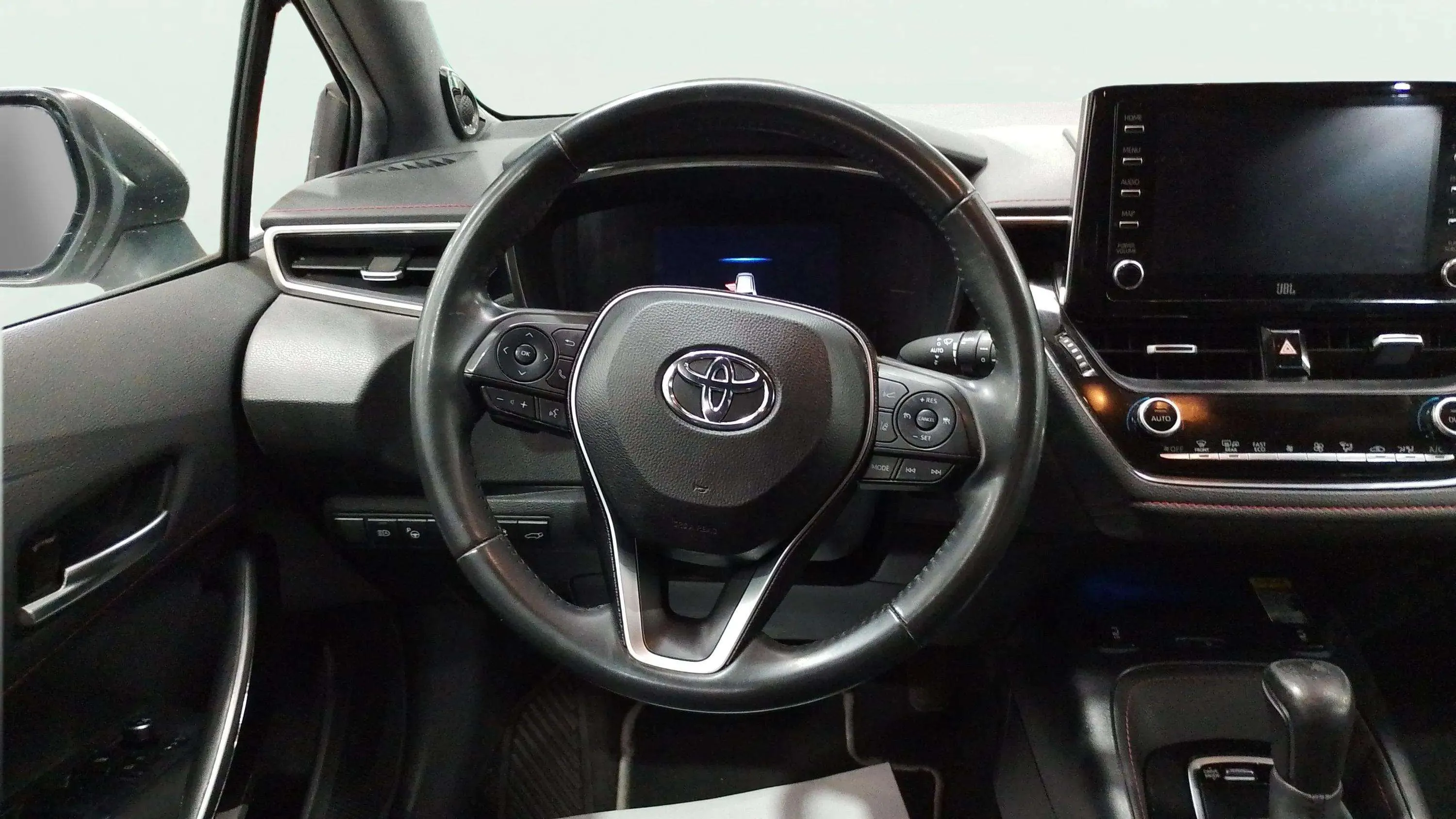 Toyota Corolla 2.0 180H Advance E-CVT Touring Sport - foto 21