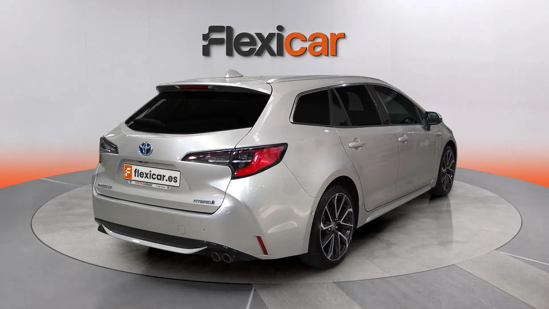 Toyota Corolla 2.0 180H Advance E-CVT Touring Sport - foto 5