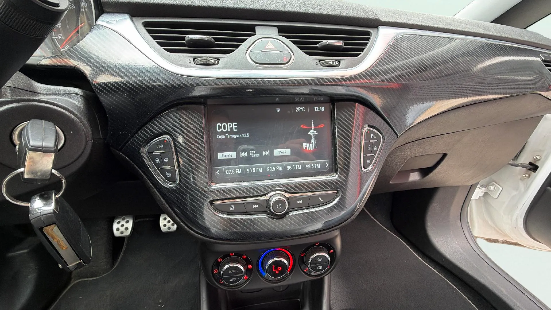 Opel Corsa 1.4 Turbo GSI - foto 10