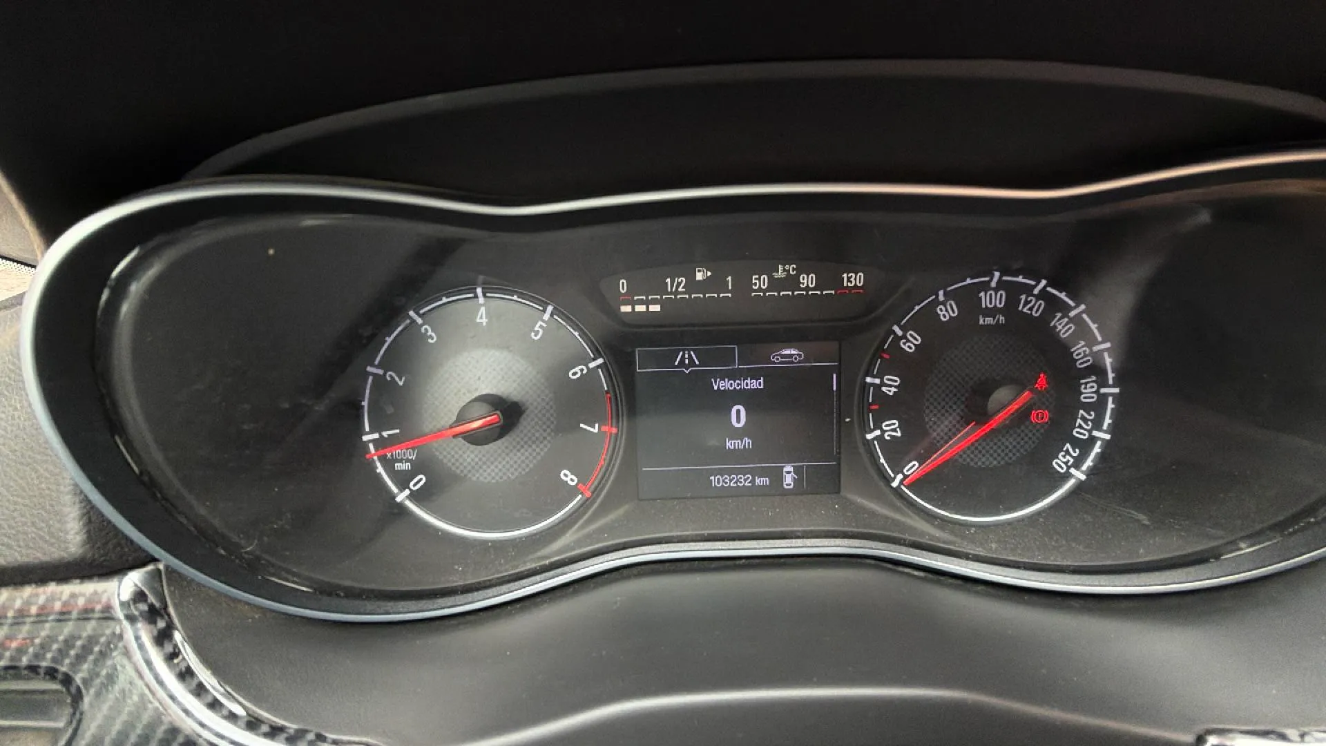 Opel Corsa 1.4 Turbo GSI - foto 15