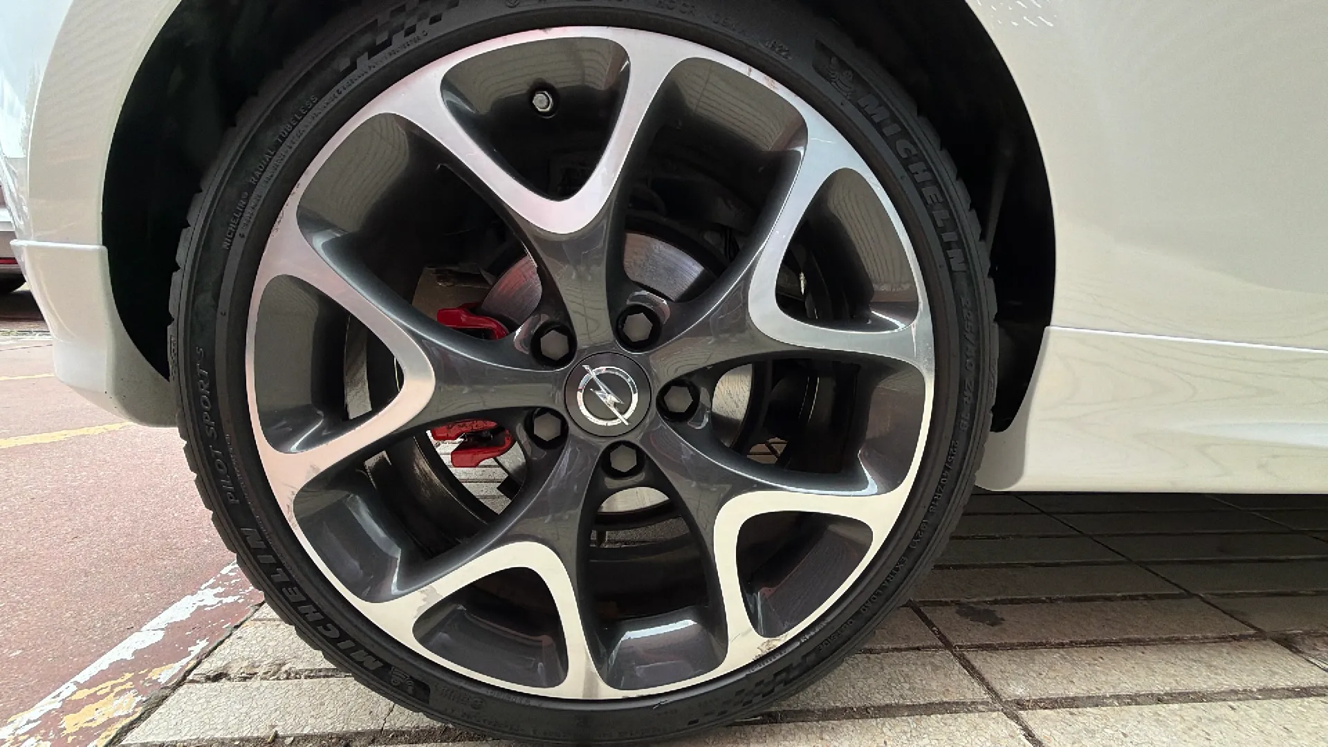 Opel Corsa 1.4 Turbo GSI - foto 20