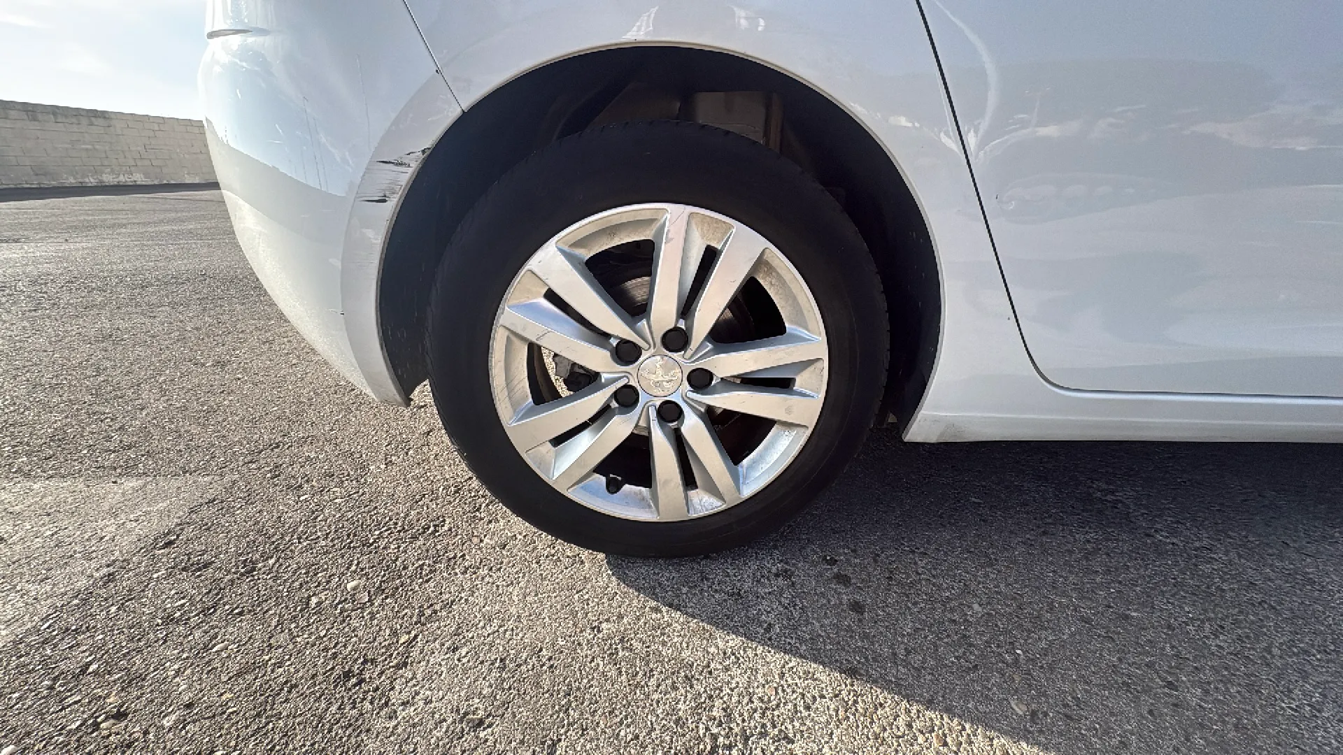 Peugeot 308 Active 1.5 BlueHDi - foto 27