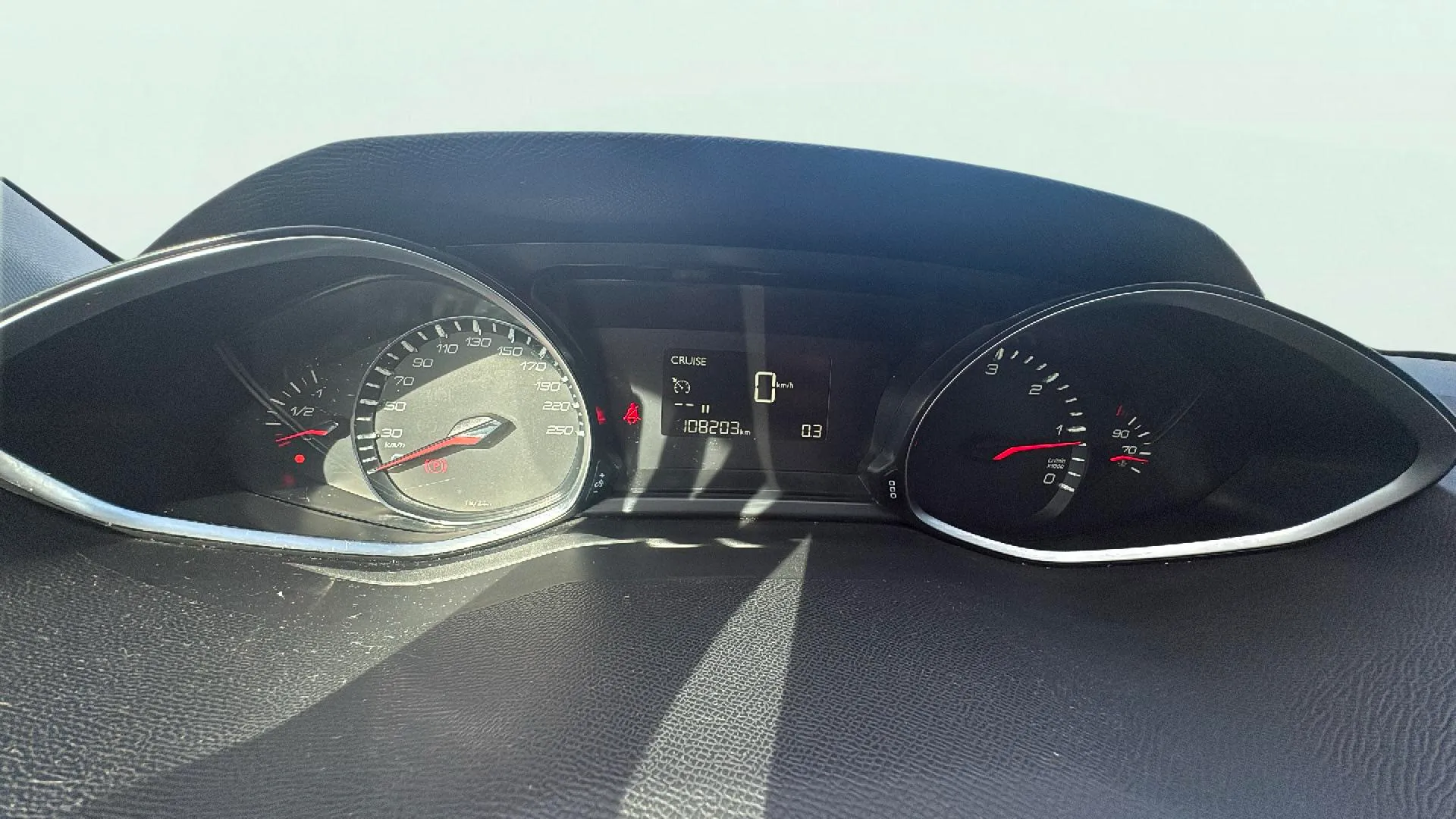 Peugeot 308 Active 1.5 BlueHDi - foto 11