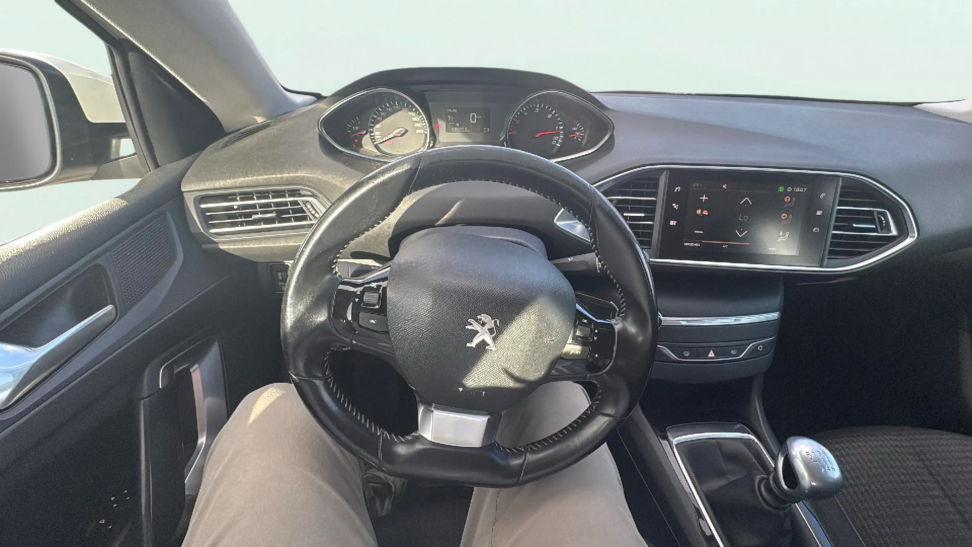 Peugeot 308 Active 1.5 BlueHDi - foto 12