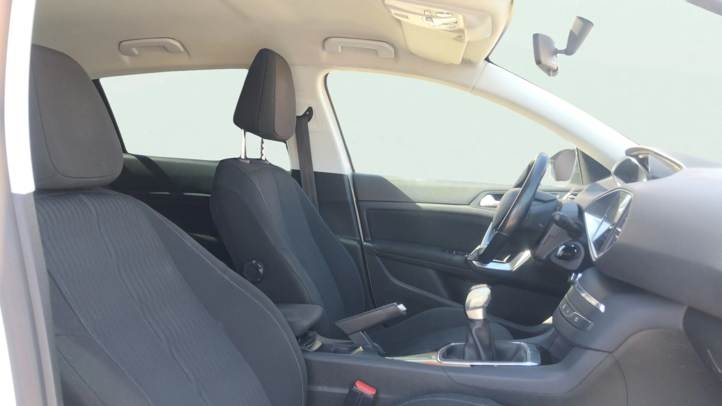 Peugeot 308 Access 1.6 BlueHDi - foto 11