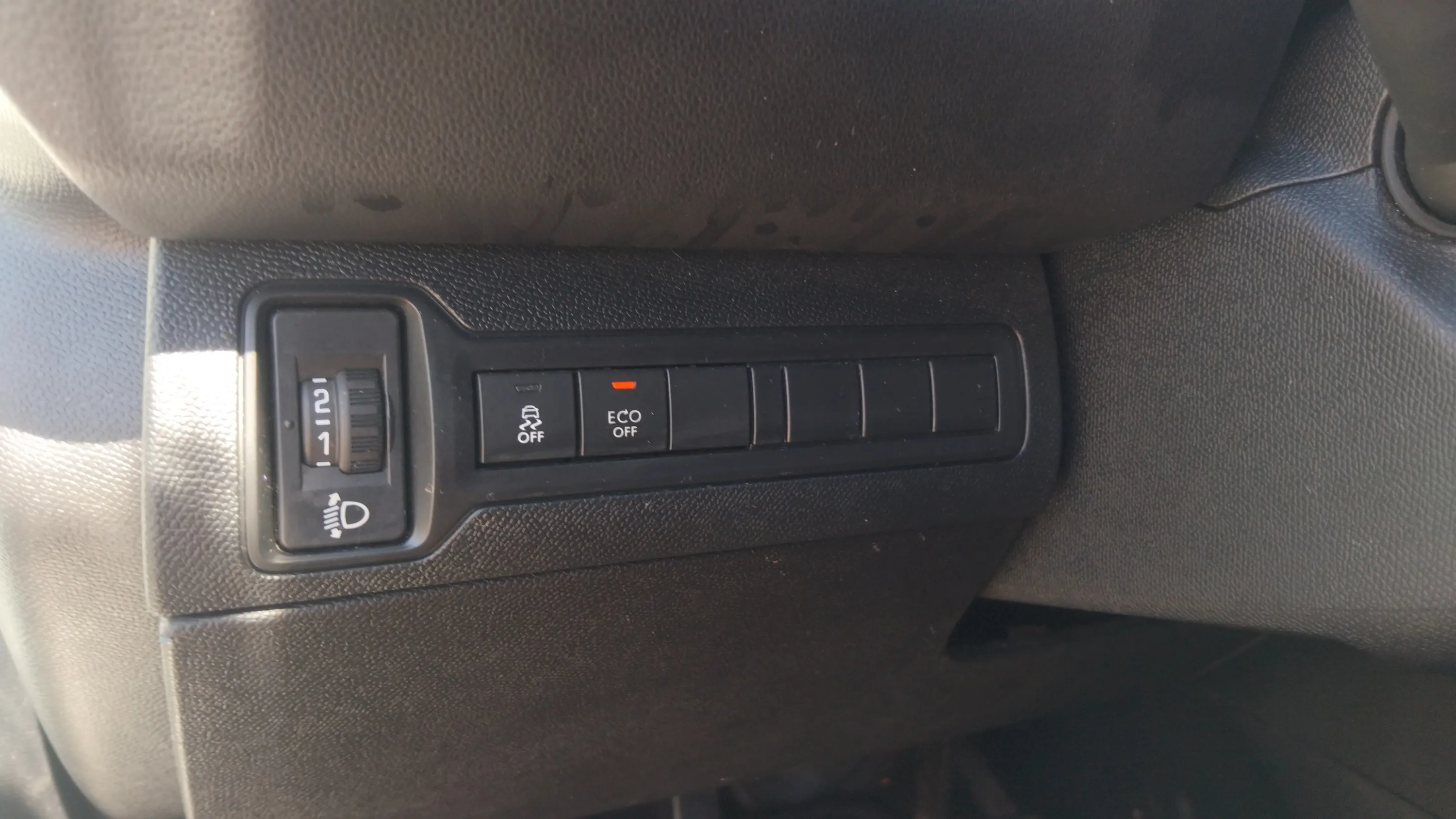 Peugeot 308 Access 1.6 BlueHDi - foto 23