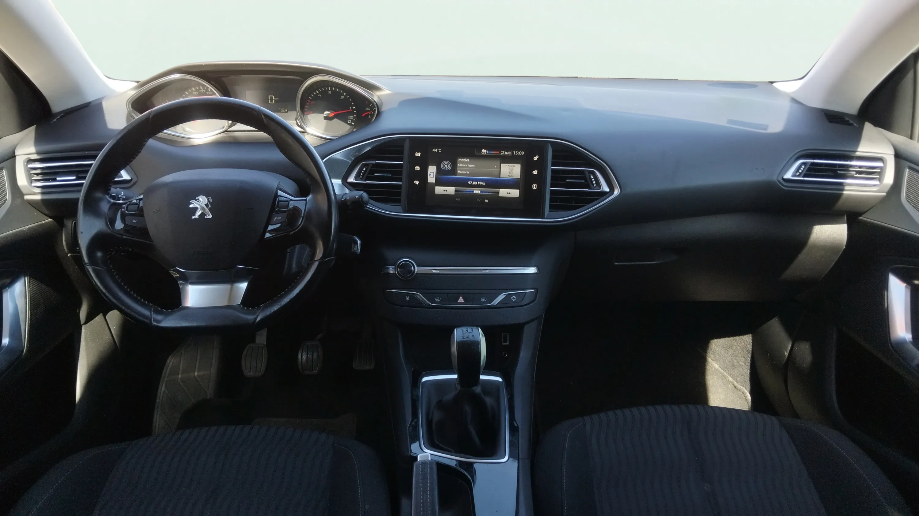 Peugeot 308 Access 1.6 BlueHDi - foto 10
