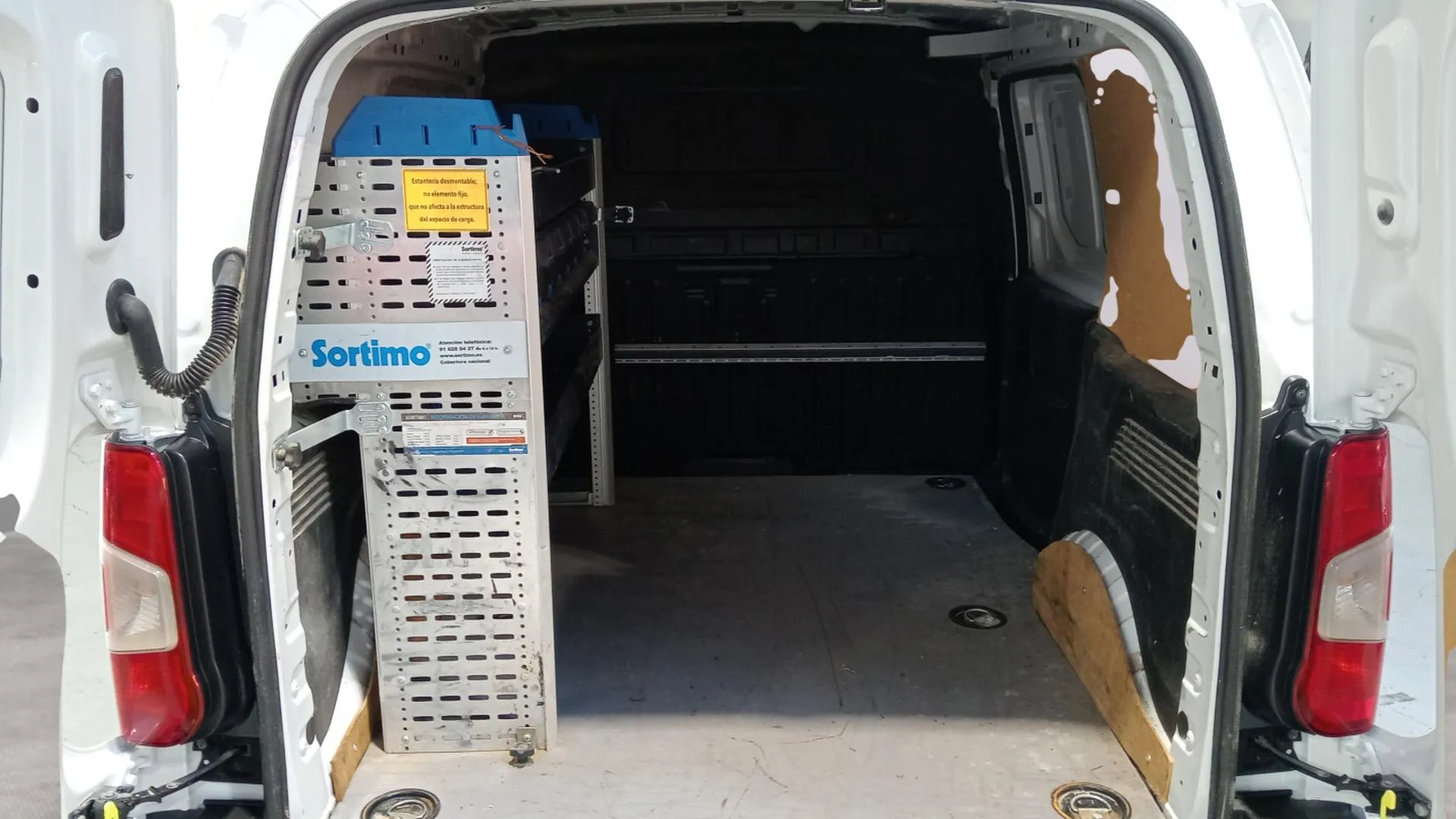 Opel Combo 1.5 TD Business Edition L1 N1 - foto 11