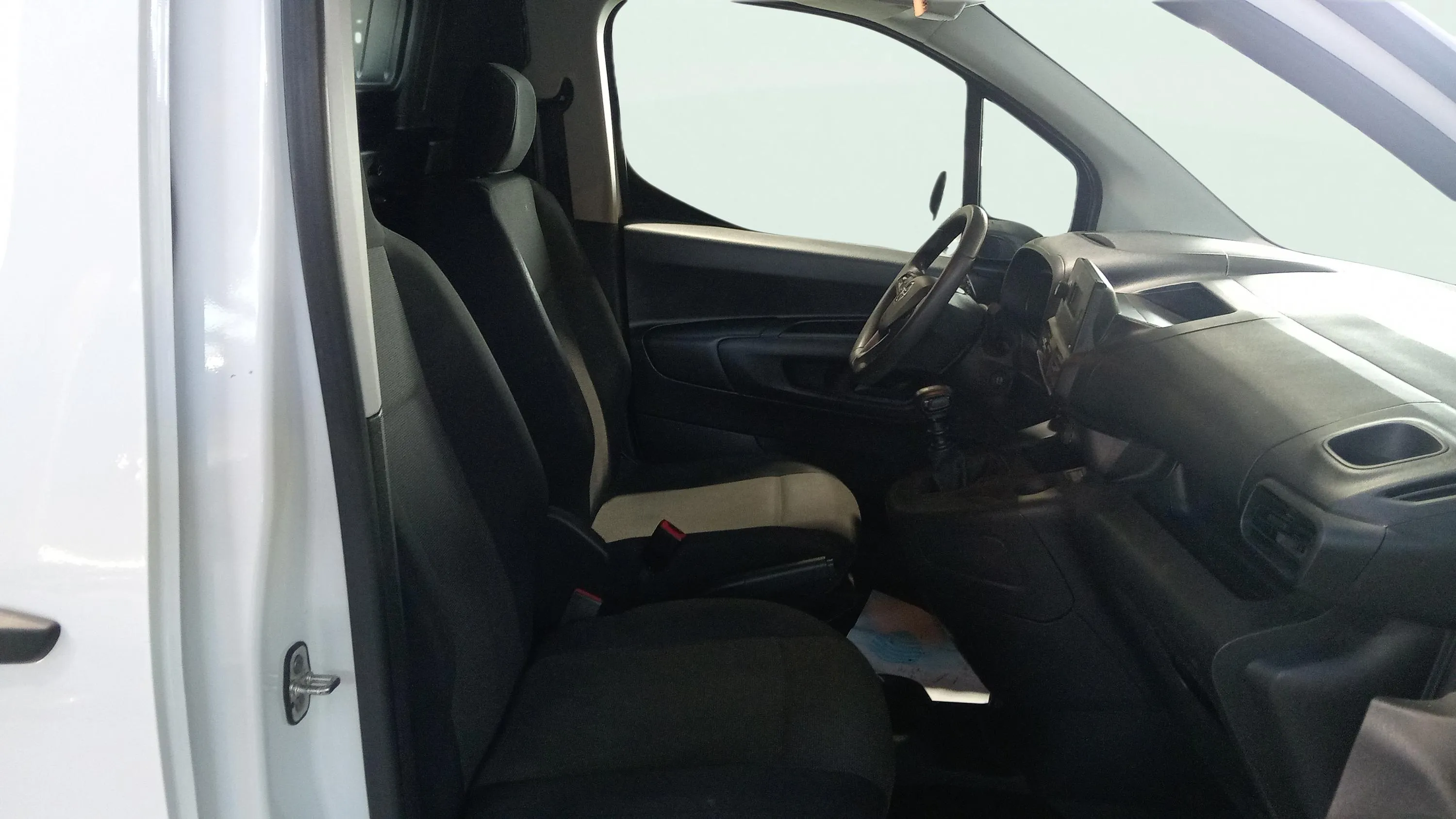 Opel Combo 1.5 TD Business Edition L1 N1 - foto 9