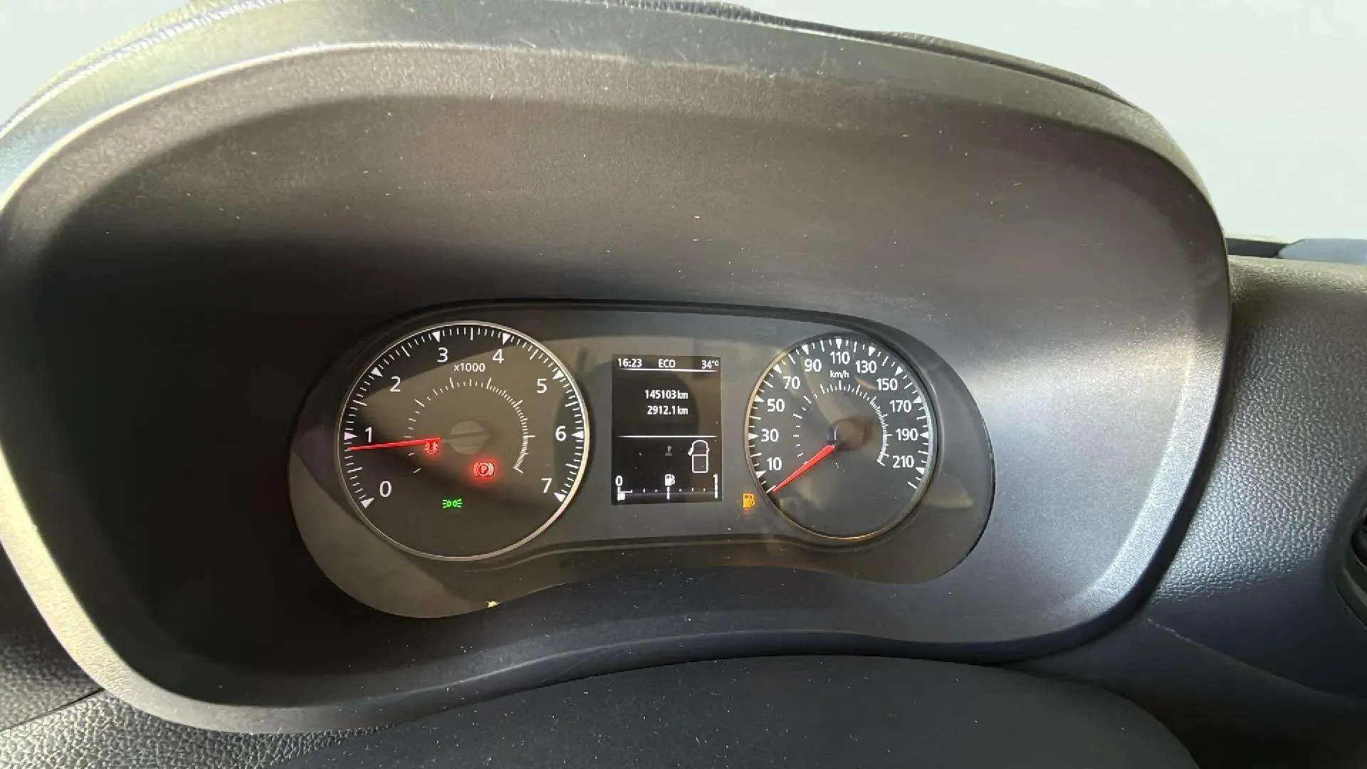 Renault Master 2.3 - foto 9