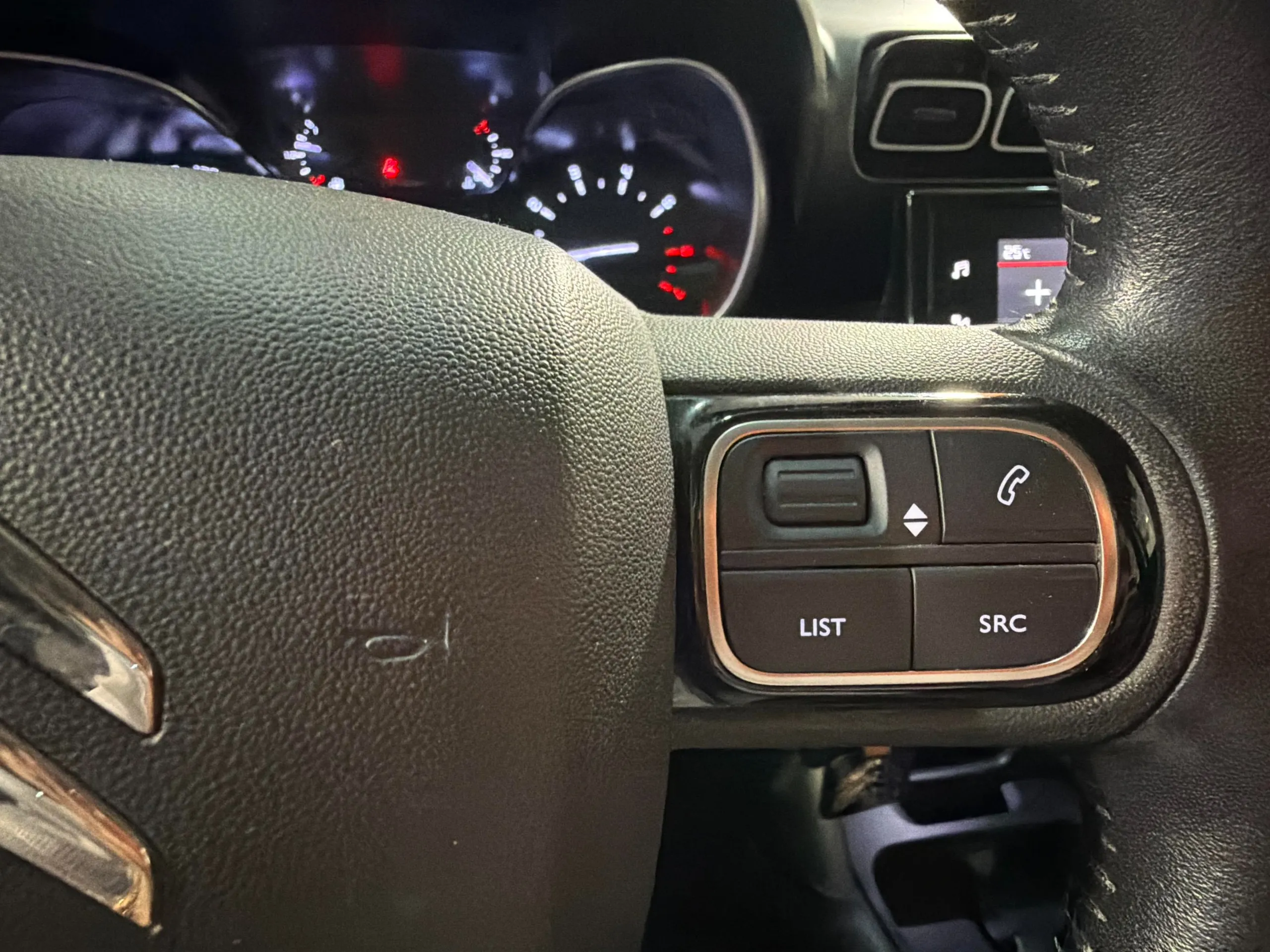 Citroën C3 Aircross BlueHDi C-Series - foto 9