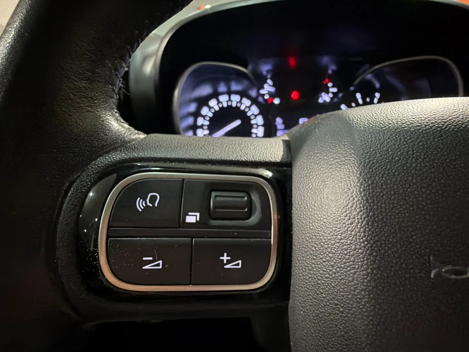 Citroën C3 Aircross BlueHDi C-Series - foto 8