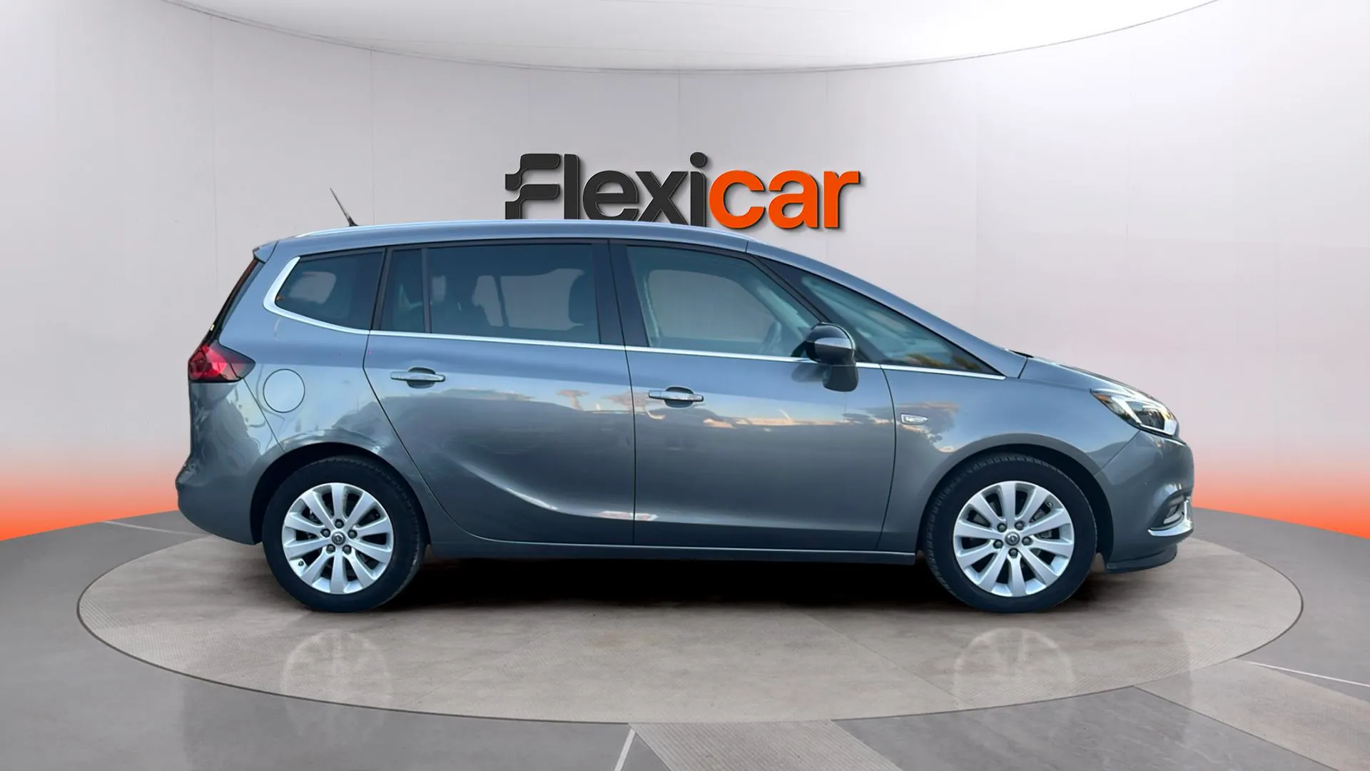 Opel Zafira 1.6 CDTi Excellence 17 - foto 5
