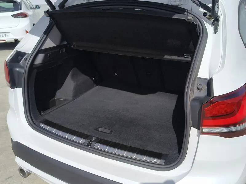 BMW X1 xDrive25e - foto 39