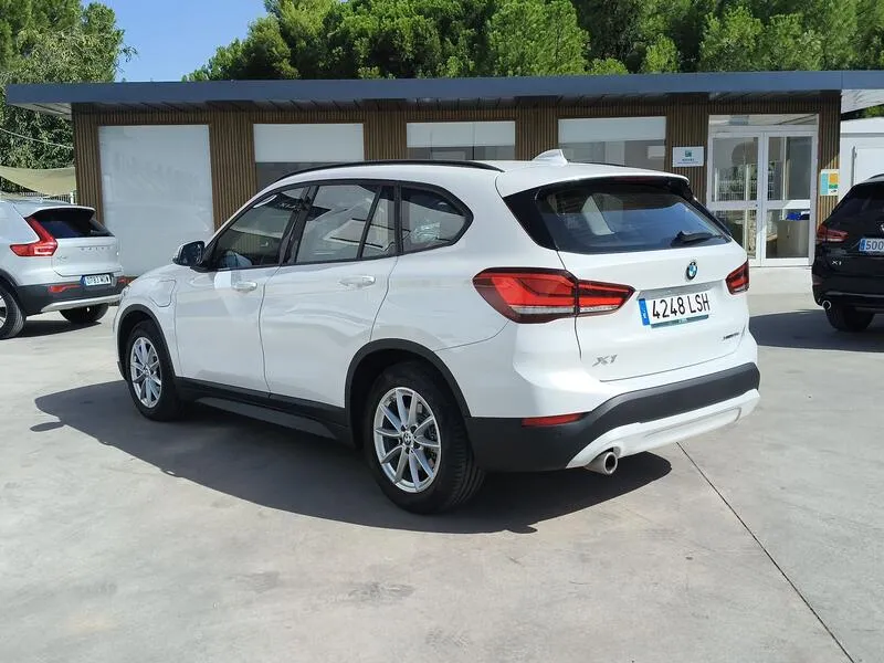 BMW X1 xDrive25e - foto 4