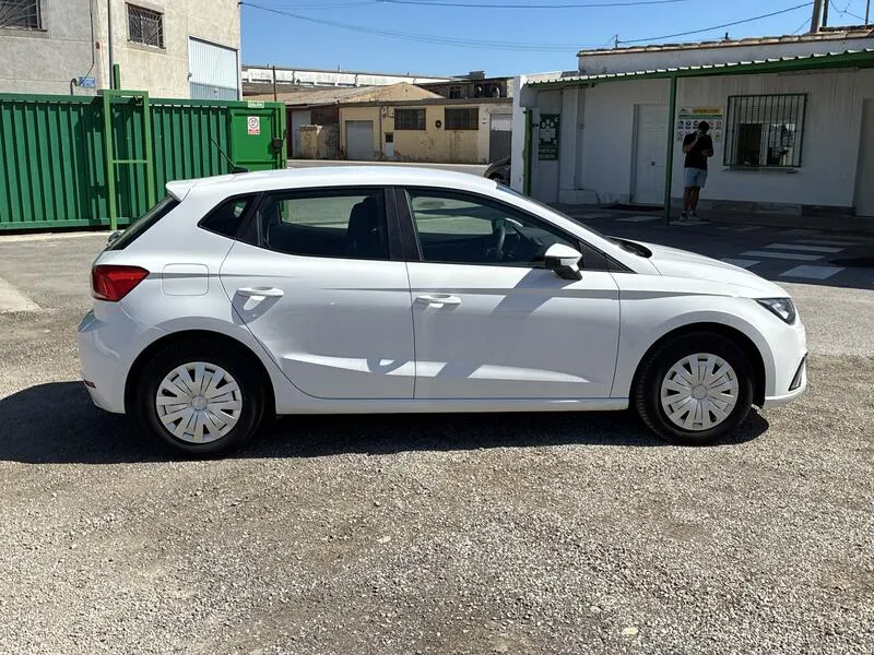 SEAT Ibiza 1.0 MPI Reference Plus - foto 7