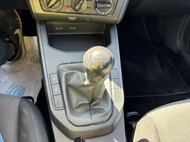 SEAT Ibiza 1.0 MPI Reference Plus - foto 31
