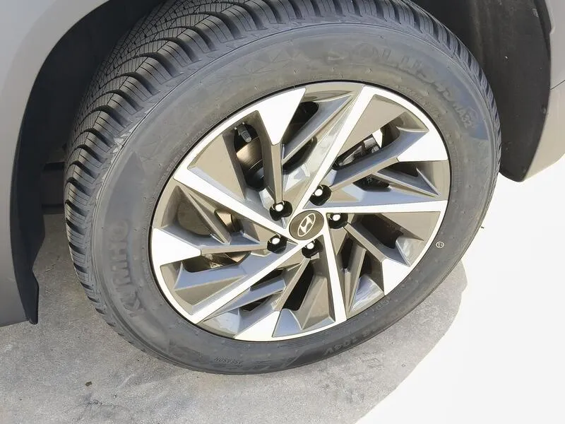 Hyundai Tucson 1.6 T-GDi 48V Tecno Sky - foto 49