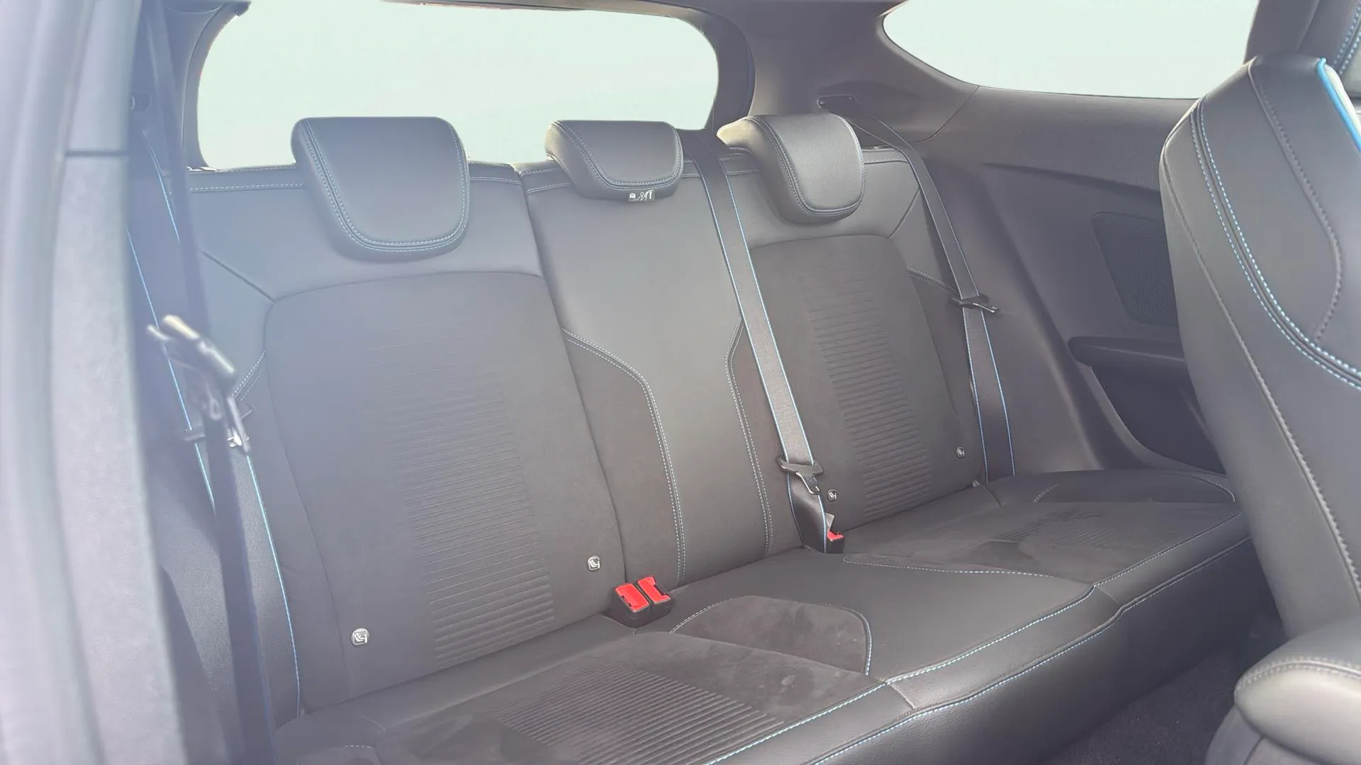 Ford Fiesta 1.5 EcoBoost ST - foto 20