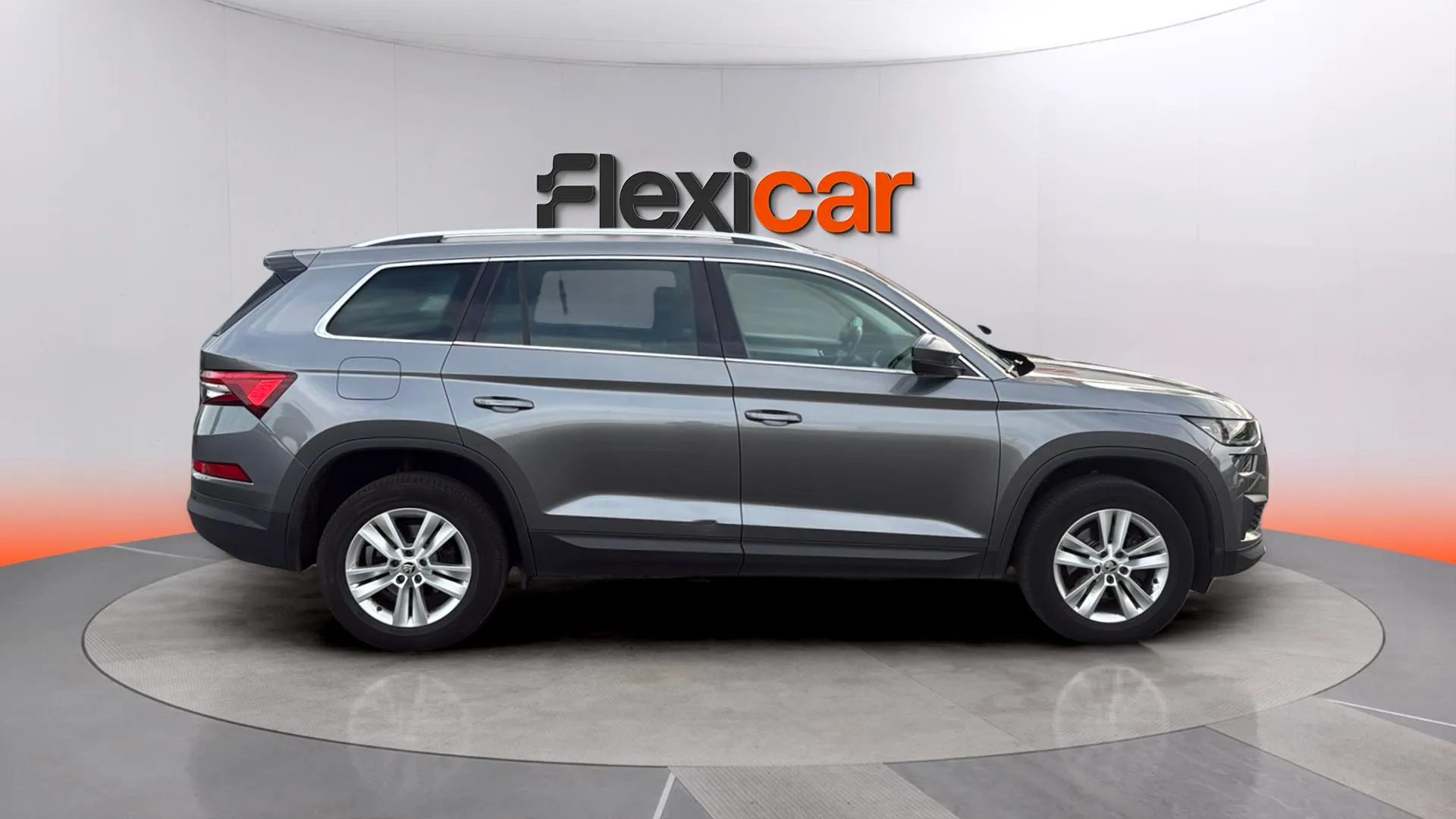 Škoda Kodiaq 2.0 TDI DSG 4x2 Ambition - foto 8