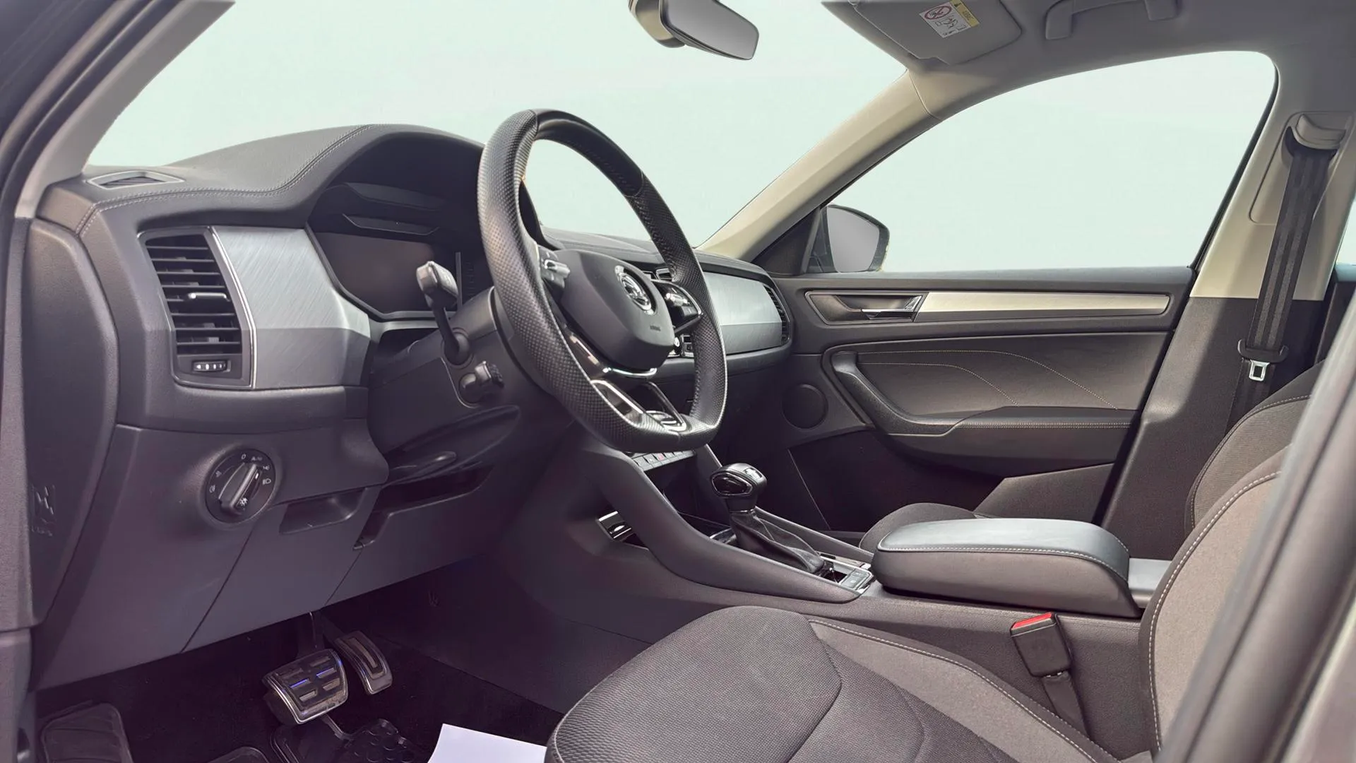 Škoda Kodiaq 2.0 TDI DSG 4x2 Ambition - foto 10