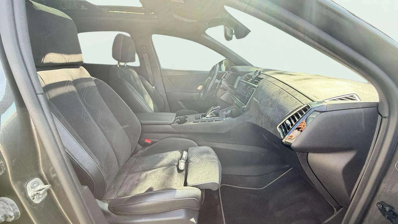 DS DS 7 Crossback 1.6 E-Tense 300 Perf. Line 4WD - foto 14