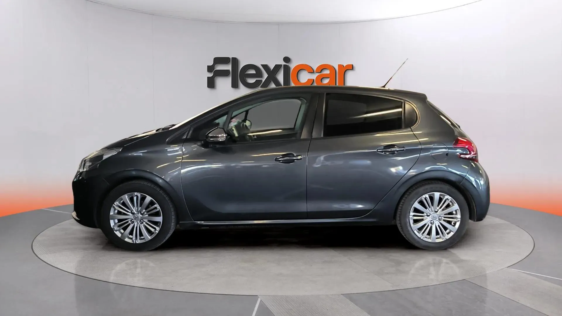 Peugeot 208 Style 1.2L Pure - foto 2