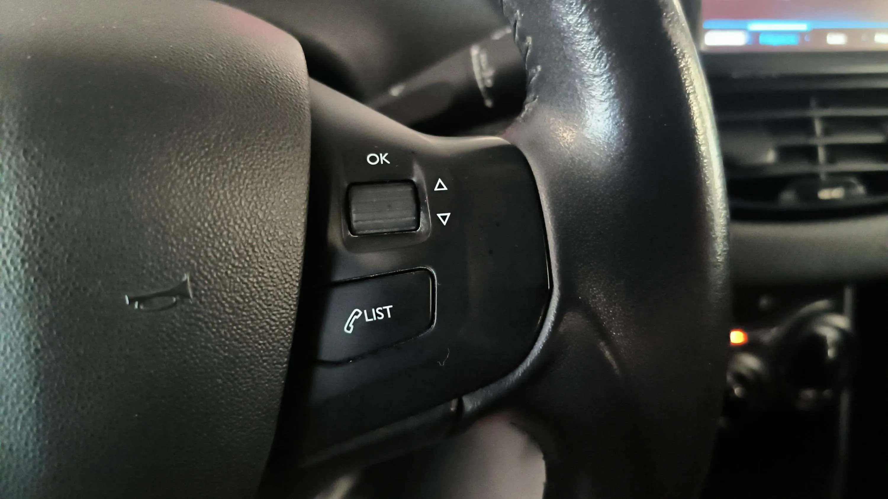 Peugeot 208 Style 1.2L Pure - foto 12