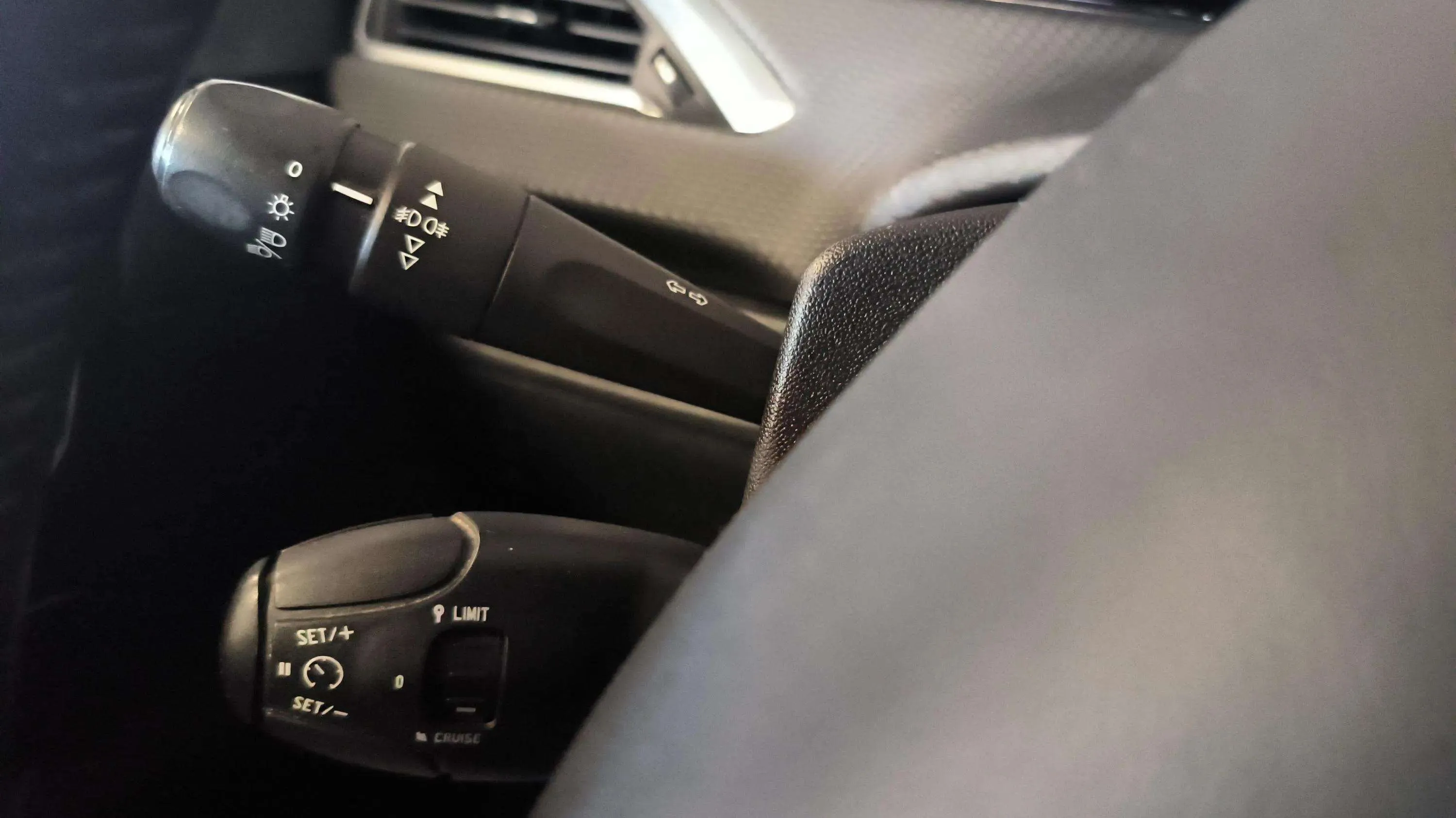 Peugeot 208 Style 1.2L Pure - foto 13